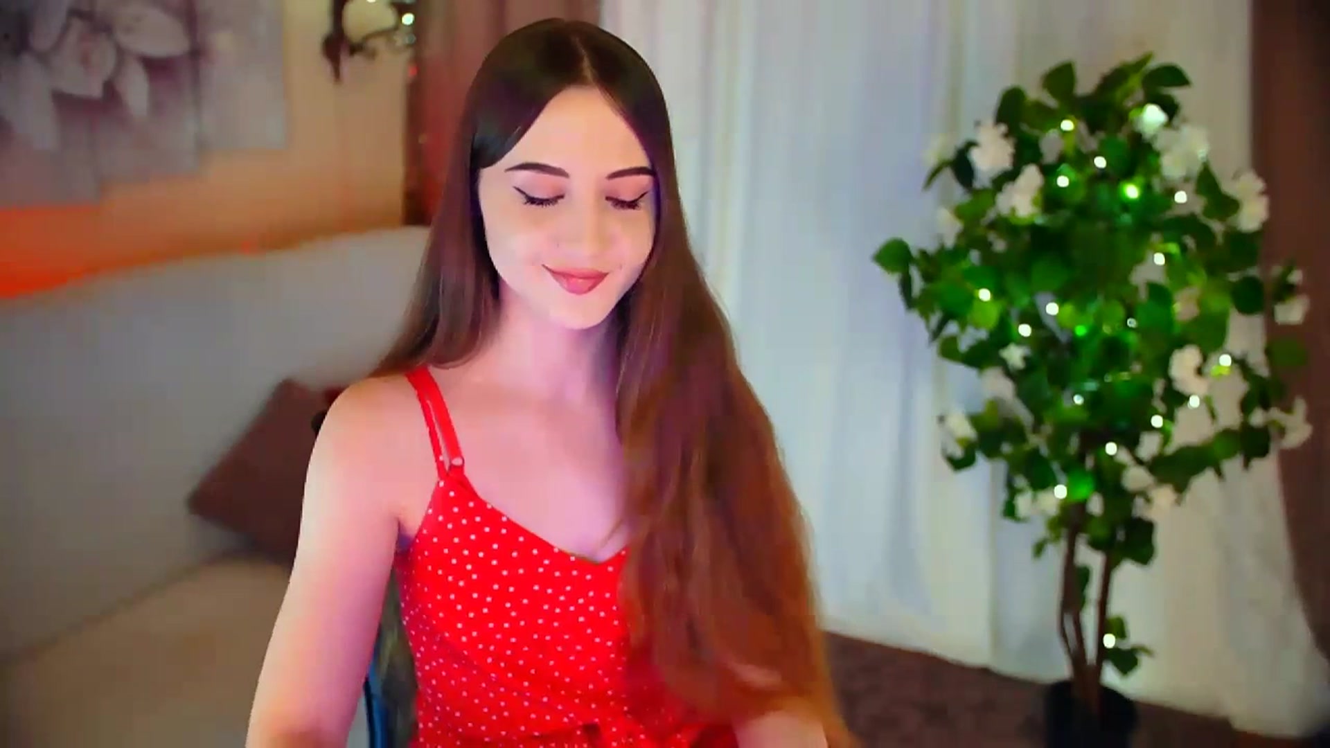 Gallery image thumbnail from Innocent_Soul's myfreecams stream on, 03/05/2024, 17:59 image 11 of 20
