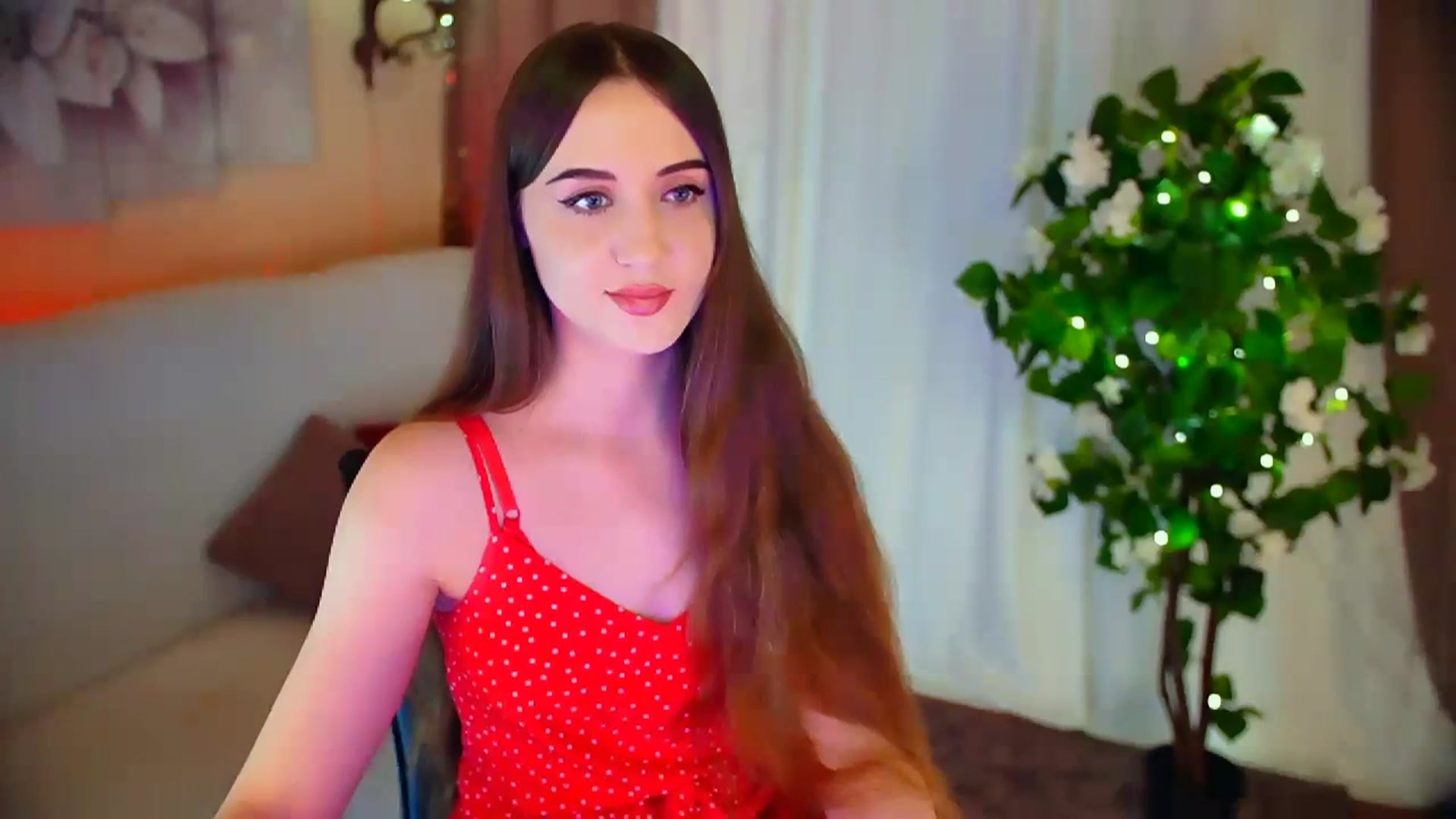Gallery image thumbnail from Innocent_Soul's myfreecams stream on, 03/05/2024, 17:59 image 13 of 20