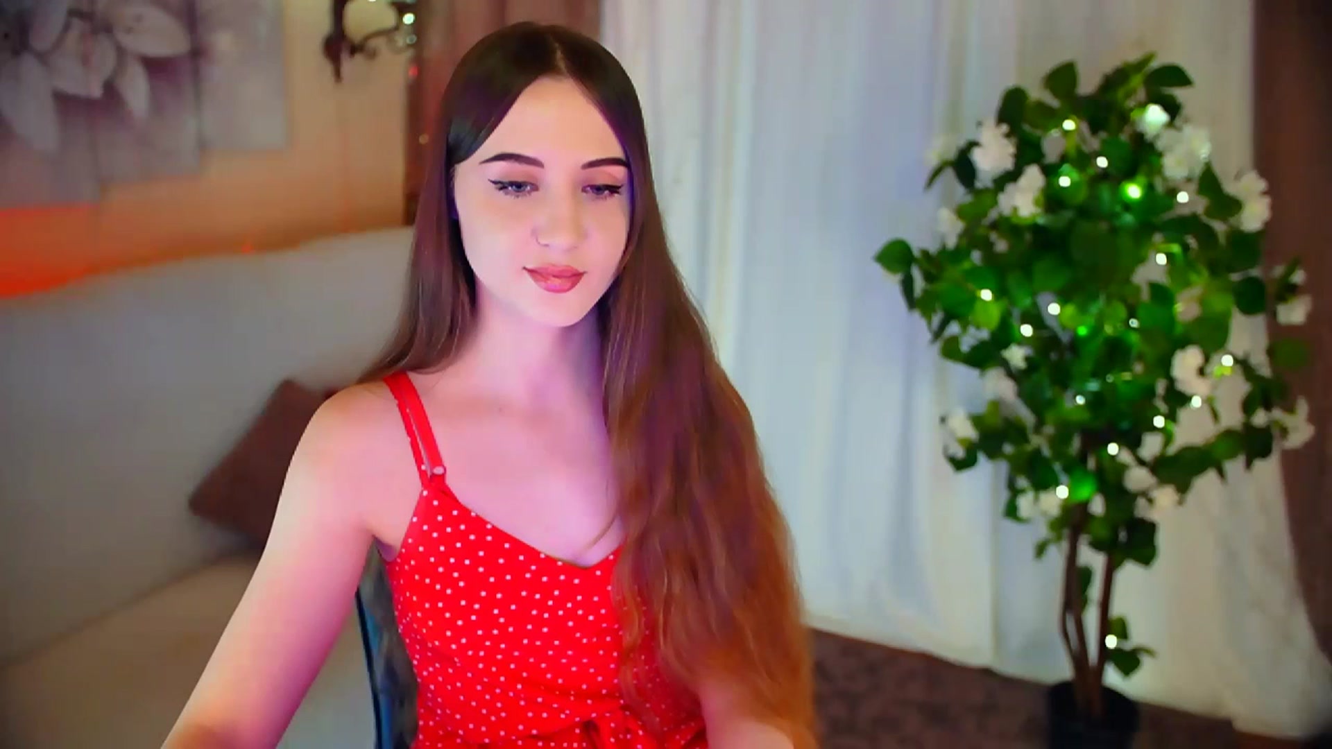Gallery image thumbnail from Innocent_Soul's myfreecams stream on, 03/05/2024, 17:59 image 4 of 20