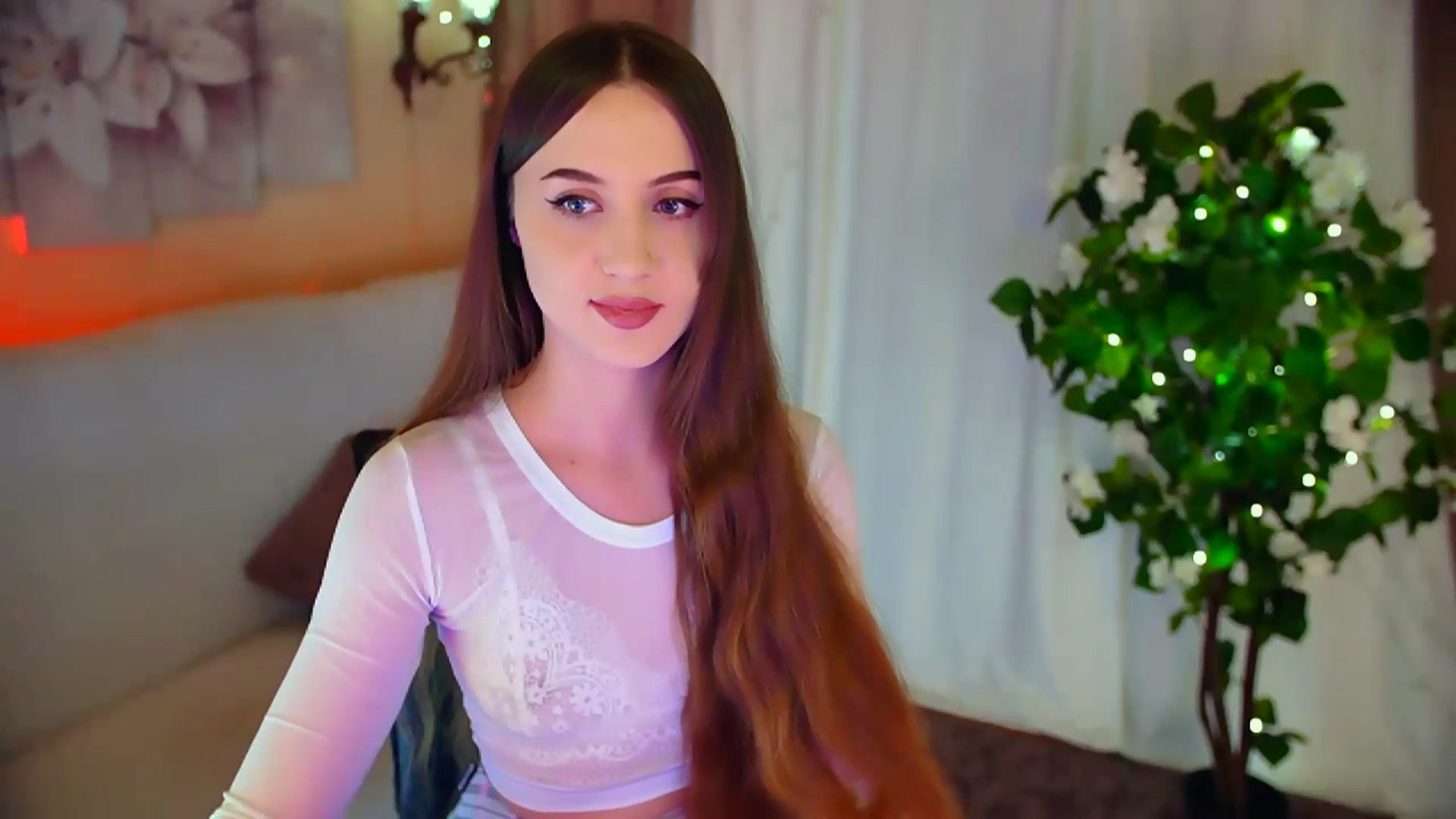 Gallery image thumbnail from Innocent_Soul's myfreecams stream on, 03/07/2024, 16:10 image 6 of 20