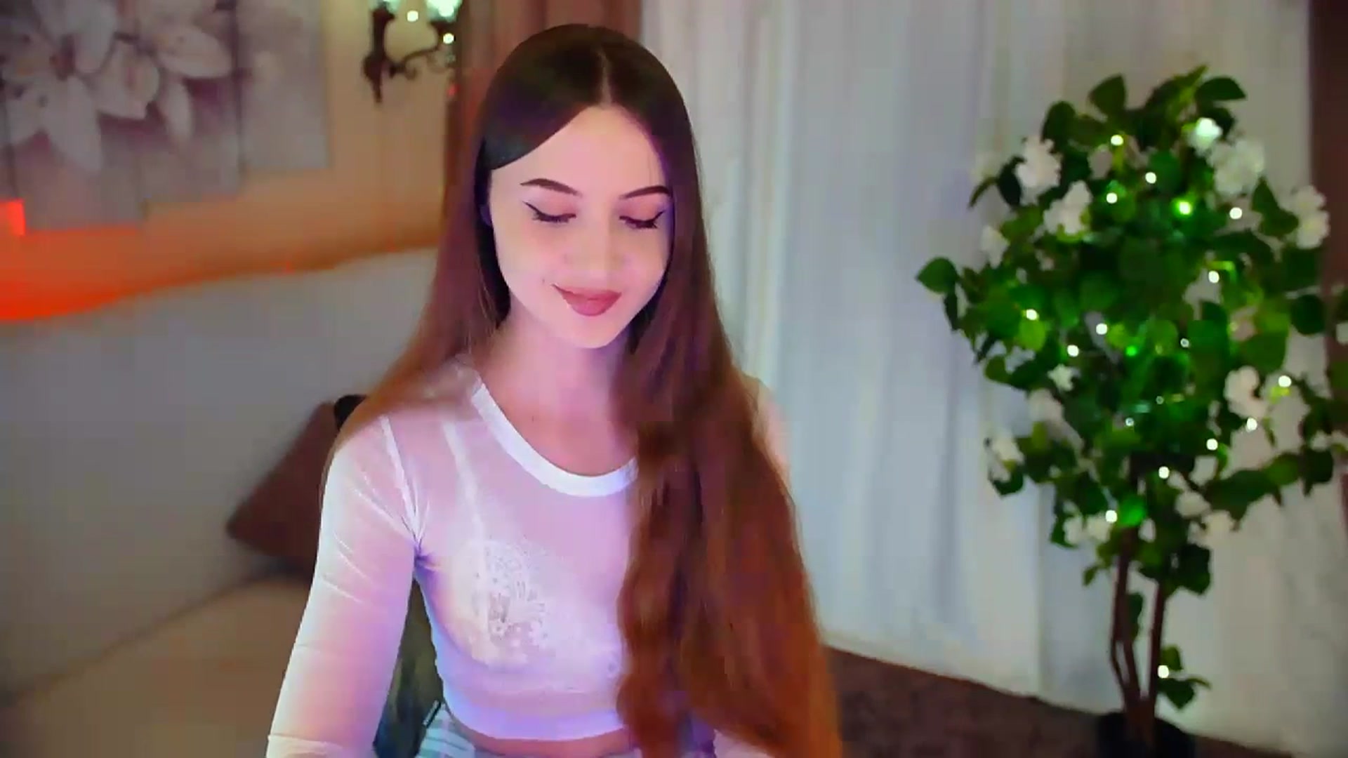 Gallery image thumbnail from Innocent_Soul's myfreecams stream on, 03/07/2024, 16:10 image 15 of 20