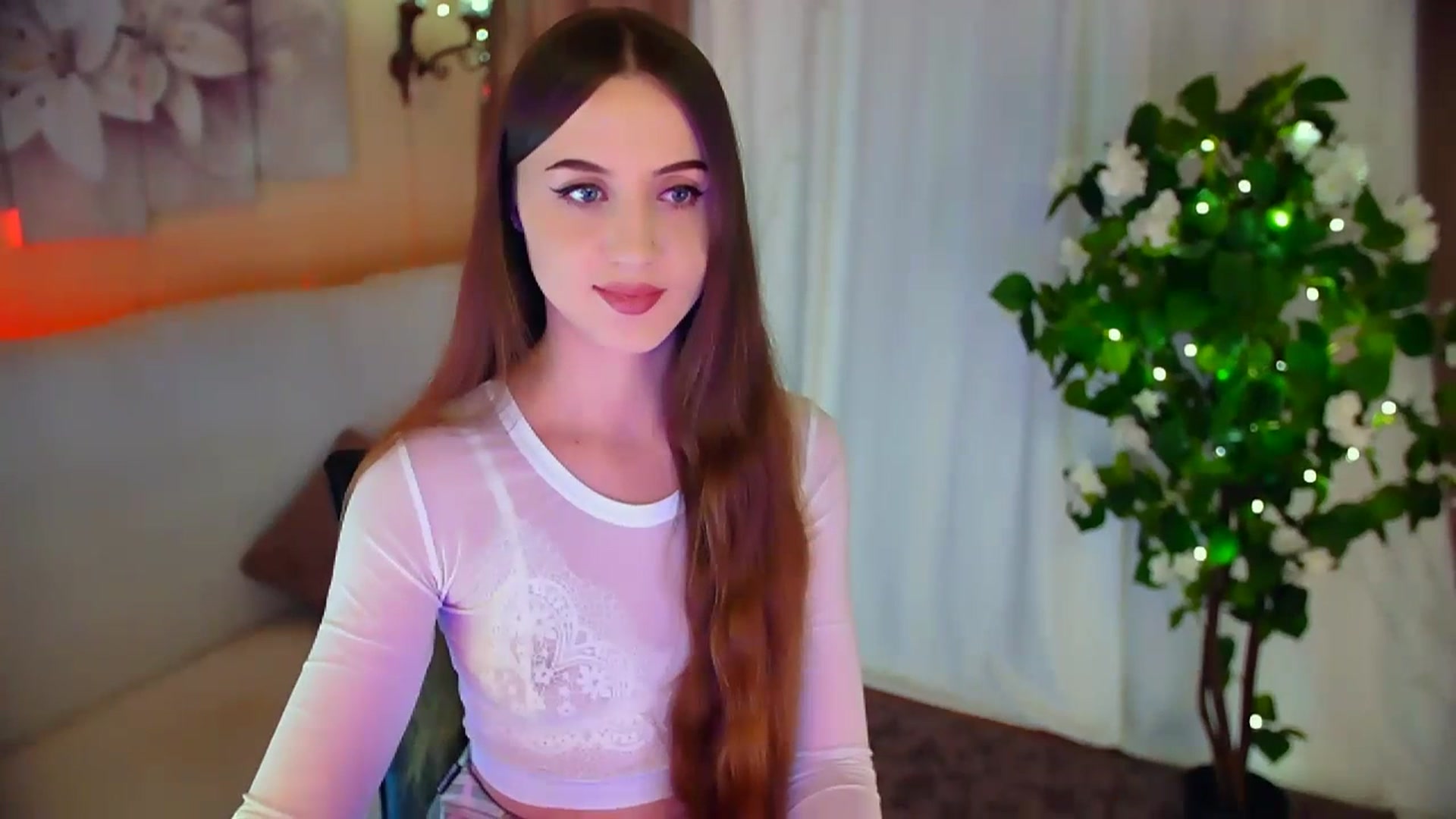 Gallery image thumbnail from Innocent_Soul's myfreecams stream on, 03/07/2024, 16:28 image 2 of 20