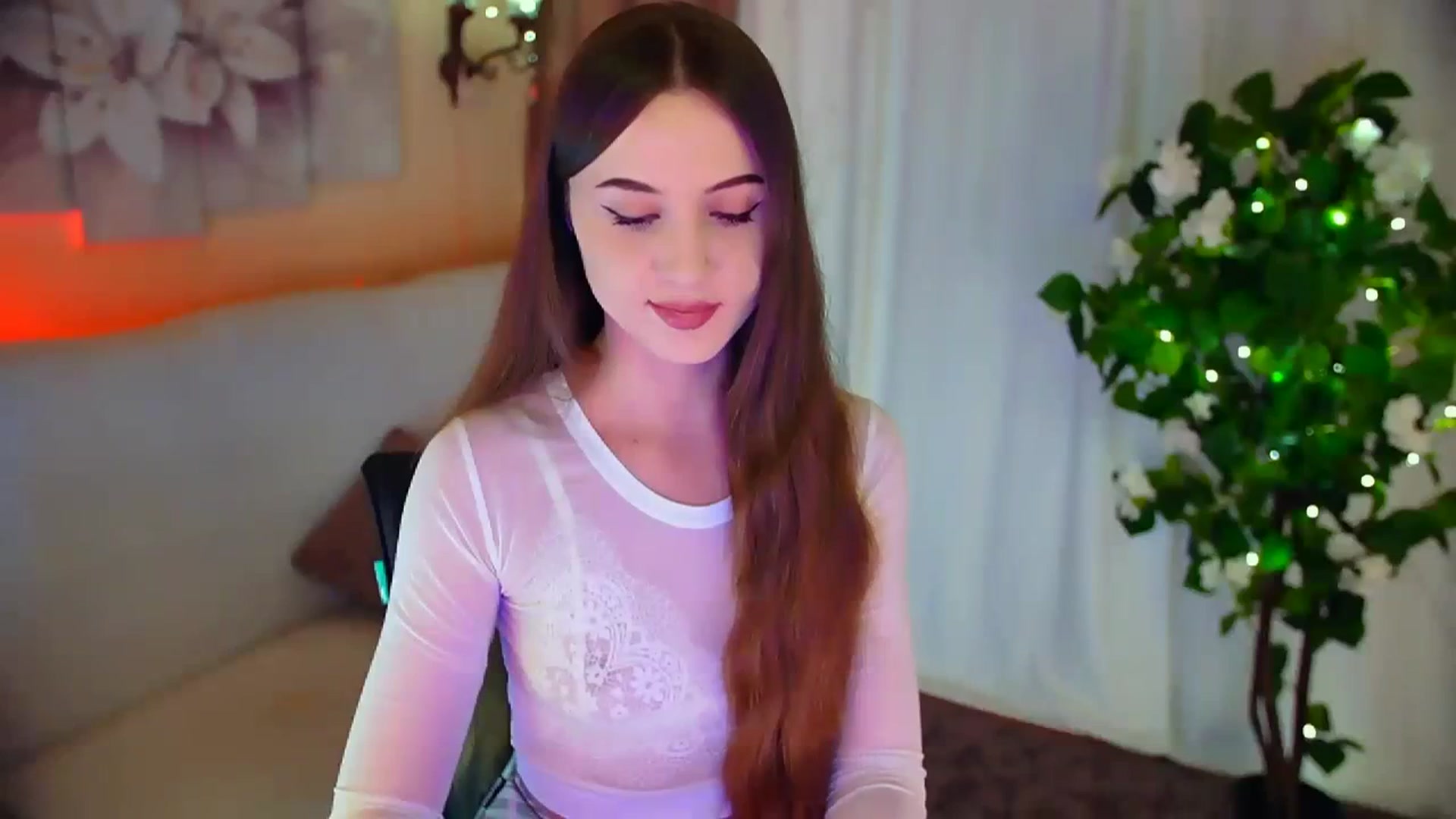 Gallery image thumbnail from Innocent_Soul's myfreecams stream on, 03/07/2024, 16:28 image 18 of 20
