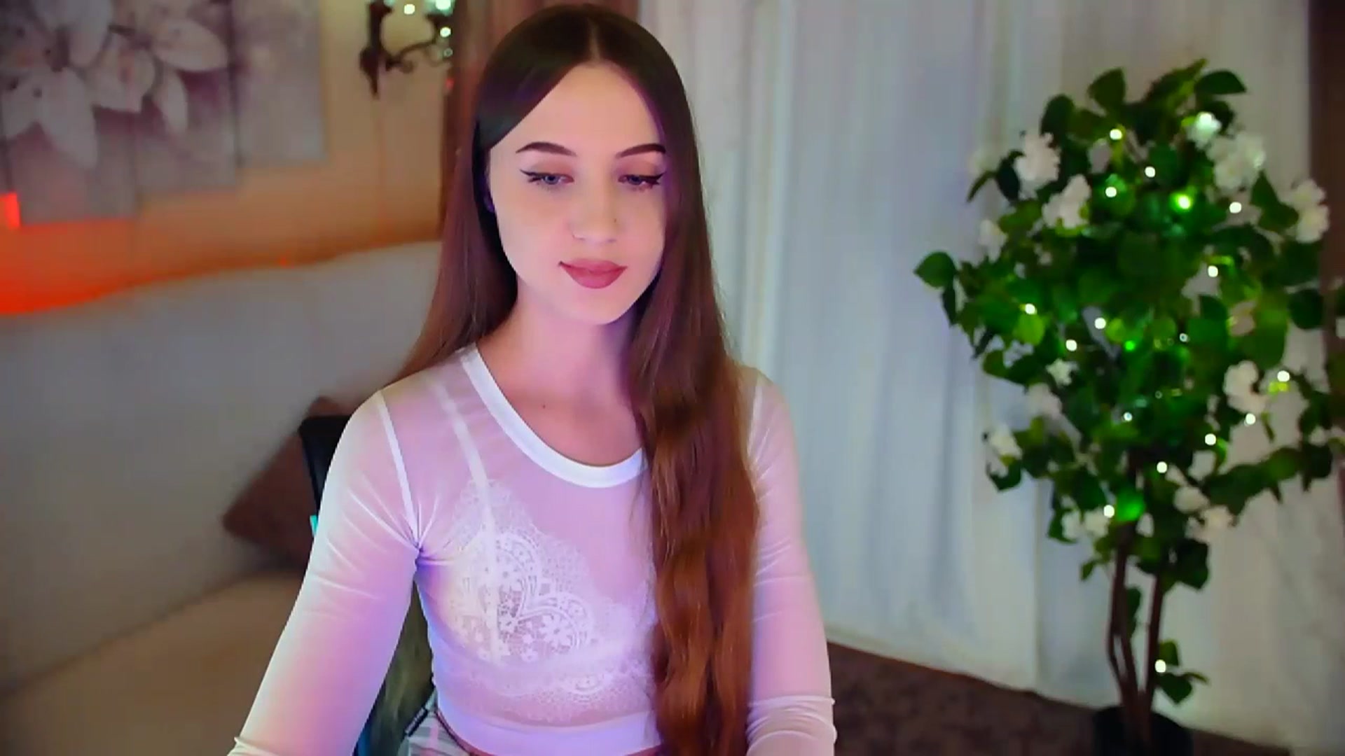 Gallery image thumbnail from Innocent_Soul's myfreecams stream on, 03/07/2024, 16:28 image 5 of 20