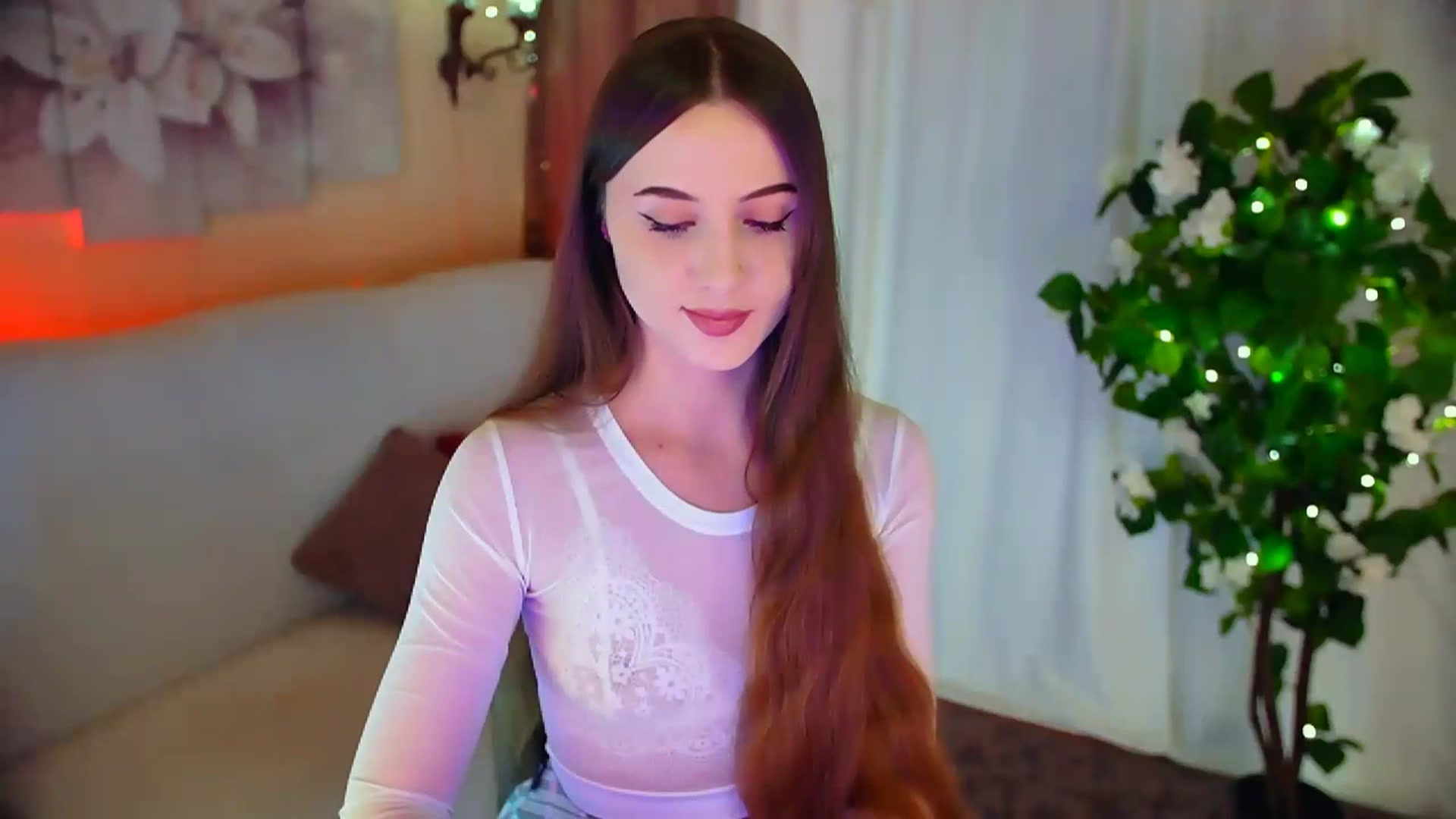 Gallery image thumbnail from Innocent_Soul's myfreecams stream on, 03/07/2024, 17:13 image 10 of 20