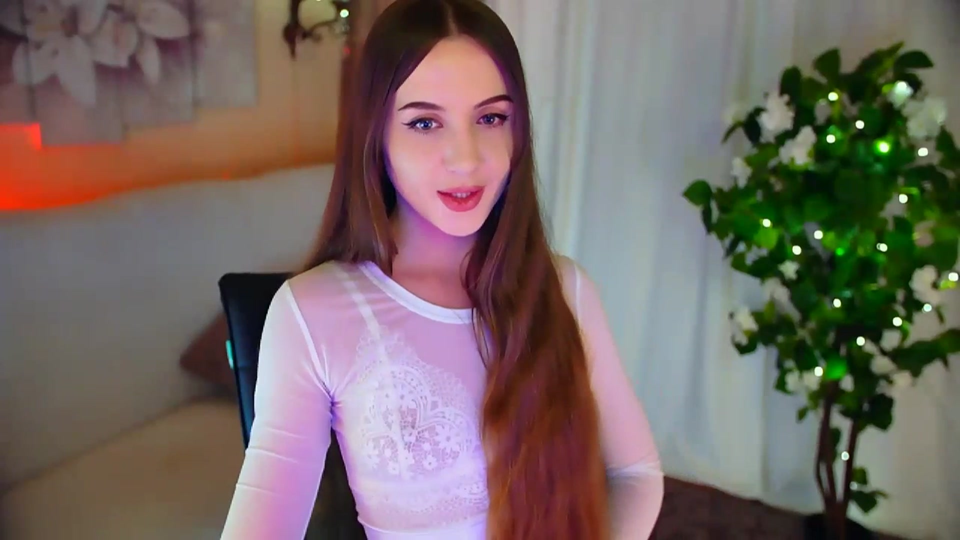 Gallery image thumbnail from Innocent_Soul's myfreecams stream on, 03/07/2024, 20:27 image 10 of 20