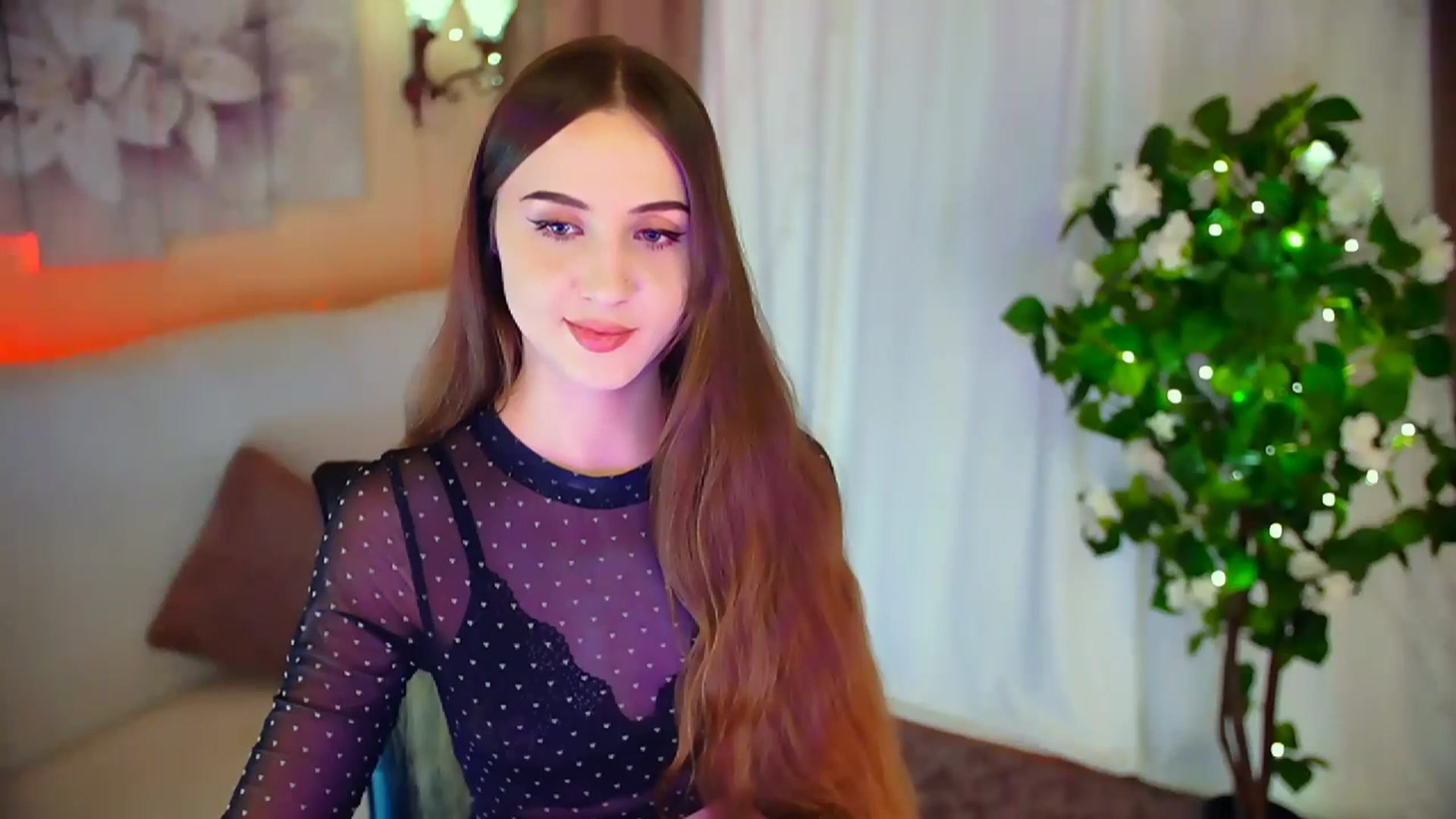 Gallery image thumbnail from Innocent_Soul's myfreecams stream on, 03/10/2024, 20:08 image 9 of 20