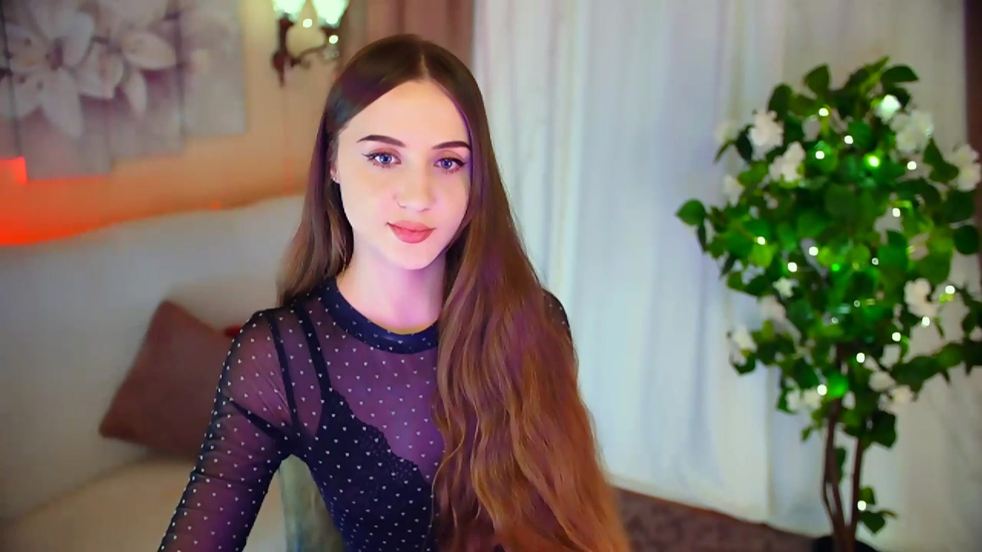Gallery image thumbnail from Innocent_Soul's myfreecams stream on, 03/10/2024, 20:08 image 3 of 20