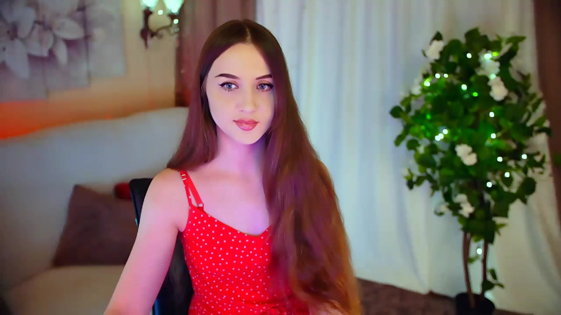 Gallery image thumbnail from Innocent_Soul's myfreecams stream on, 03/22/2024, 16:29 image 9 of 20