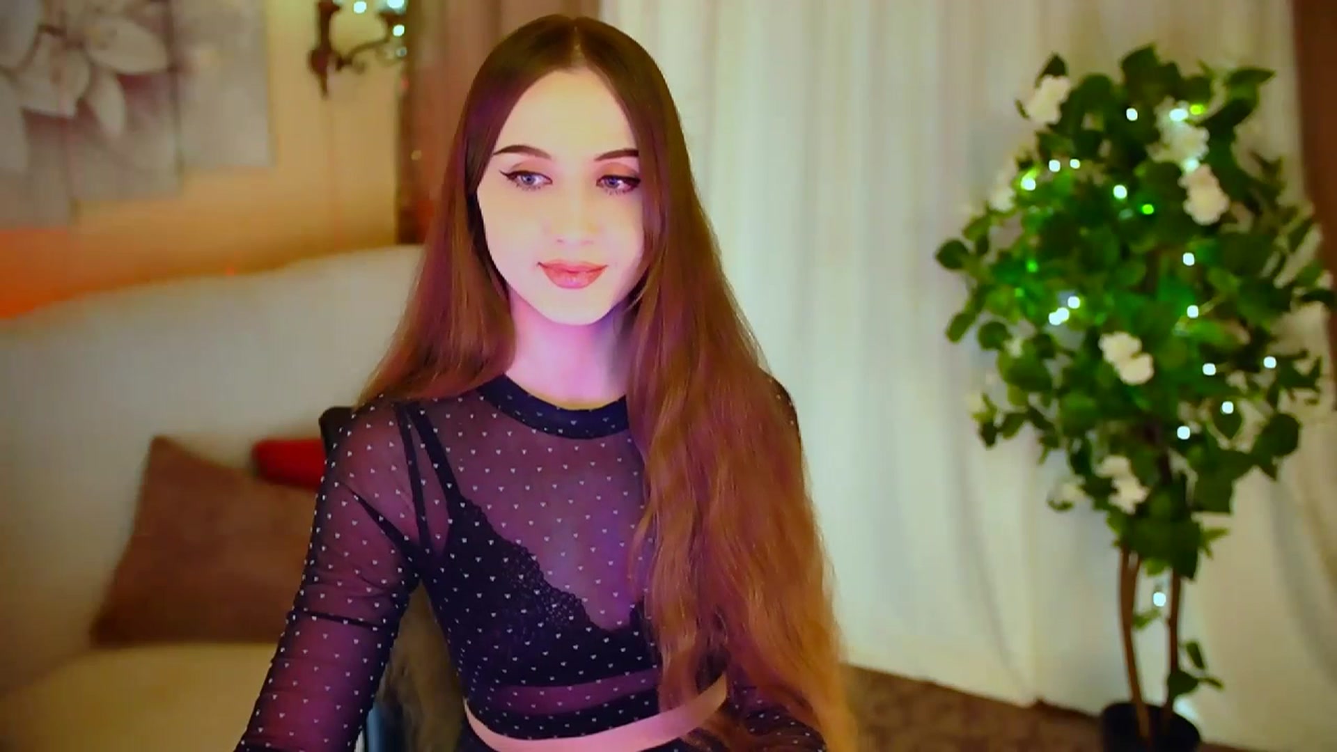 Gallery image thumbnail from Innocent_Soul's myfreecams stream on, 03/30/2024, 20:33 image 11 of 20