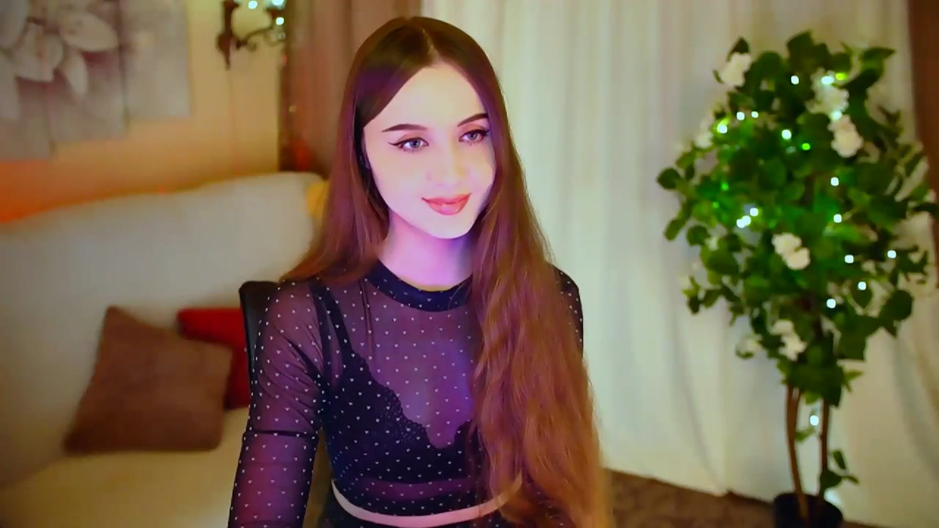 Gallery image thumbnail from Innocent_Soul's myfreecams stream on, 03/30/2024, 20:33 image 9 of 20