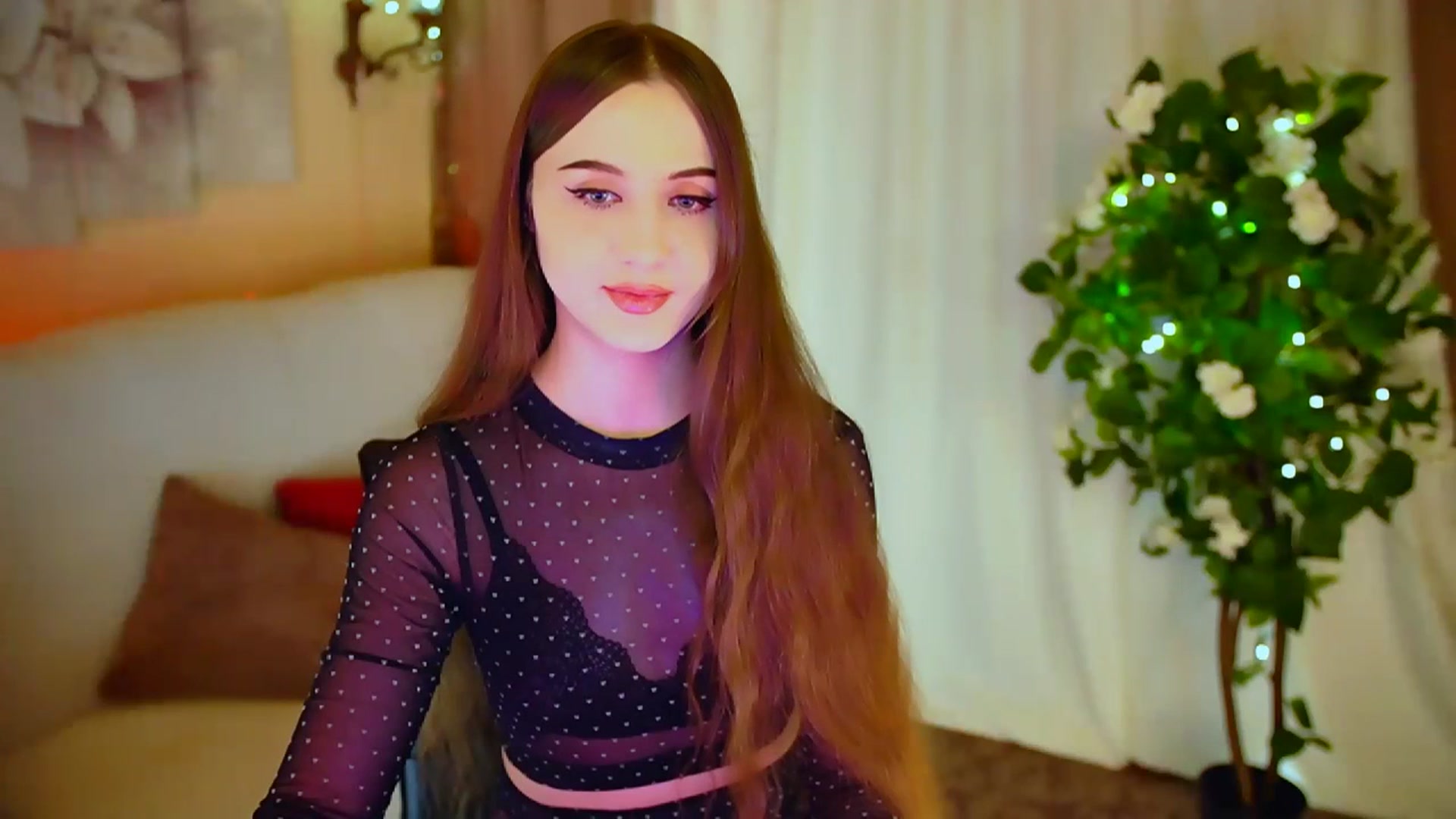 Gallery image thumbnail from Innocent_Soul's myfreecams stream on, 03/30/2024, 20:33 image 5 of 20