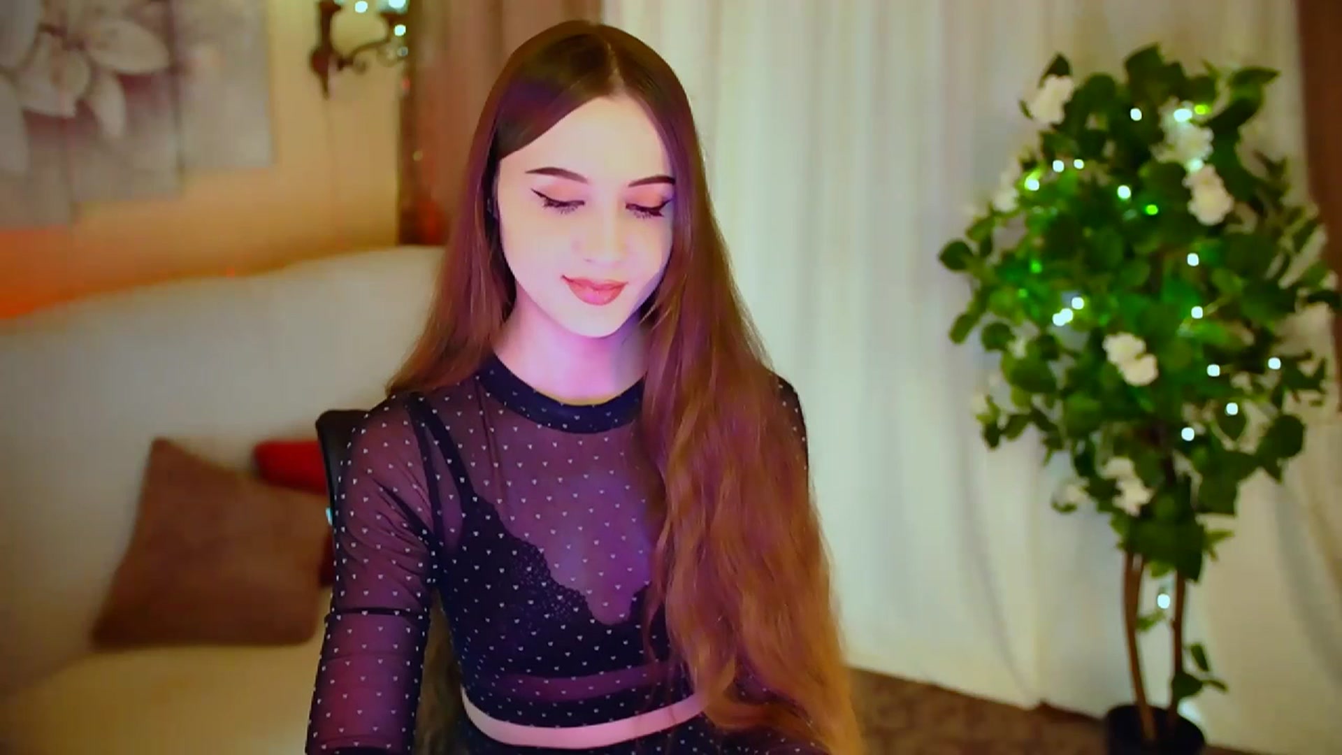 Gallery image thumbnail from Innocent_Soul's myfreecams stream on, 03/30/2024, 20:33 image 1 of 20