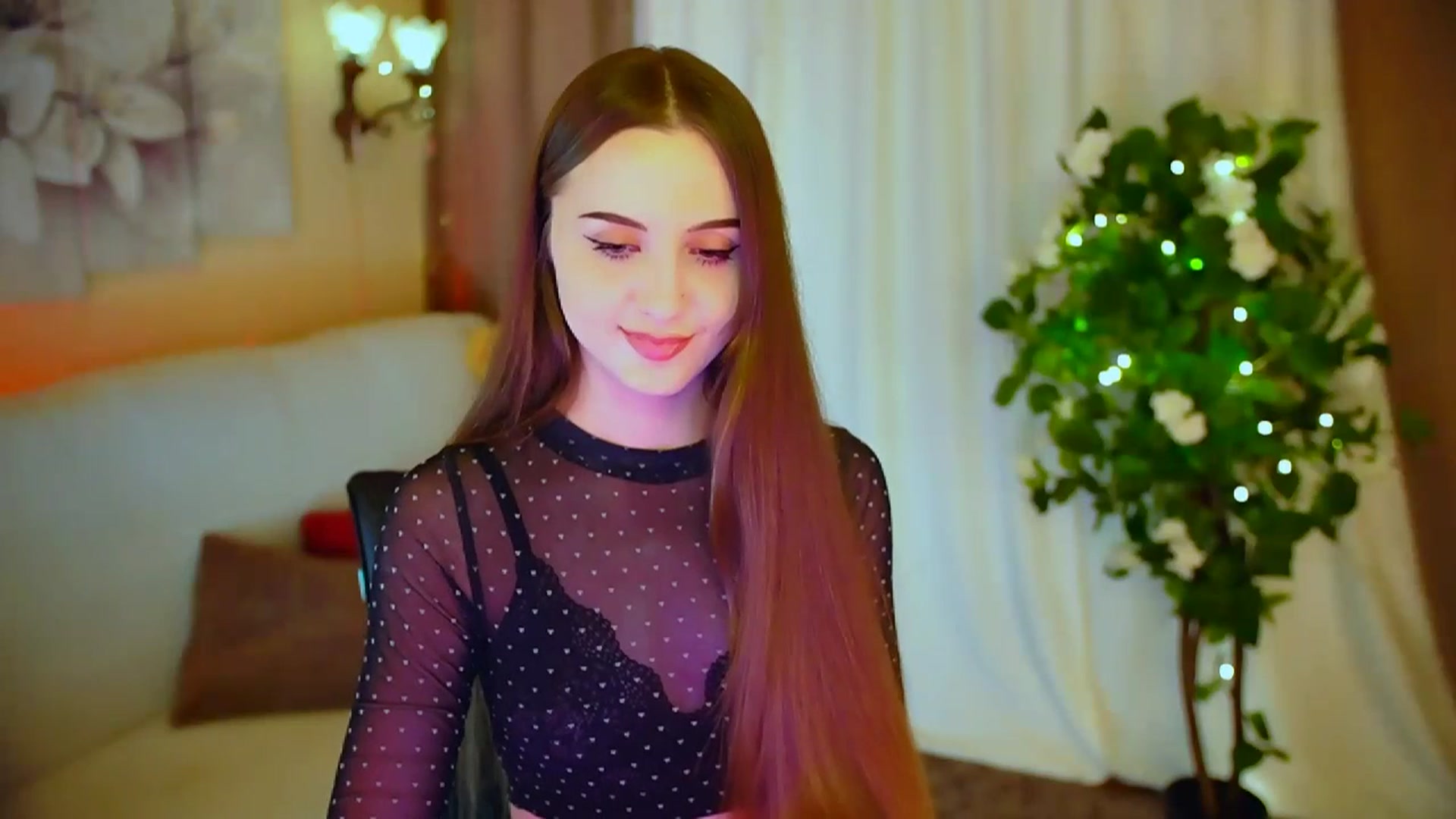 Gallery image thumbnail from Innocent_Soul's myfreecams stream on, 04/15/2024, 19:25 image 20 of 20