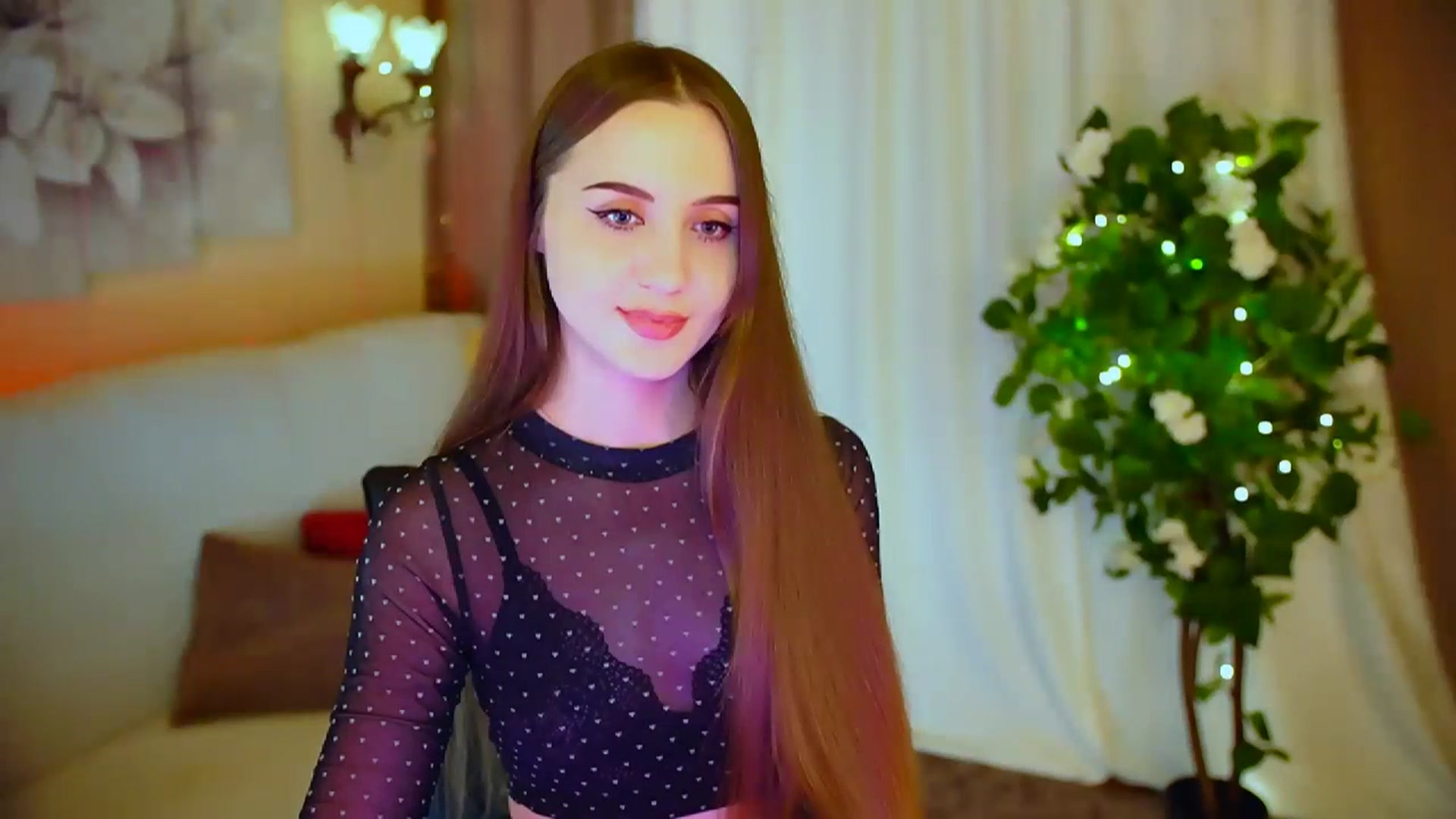 Gallery image thumbnail from Innocent_Soul's myfreecams stream on, 04/15/2024, 19:25 image 17 of 20