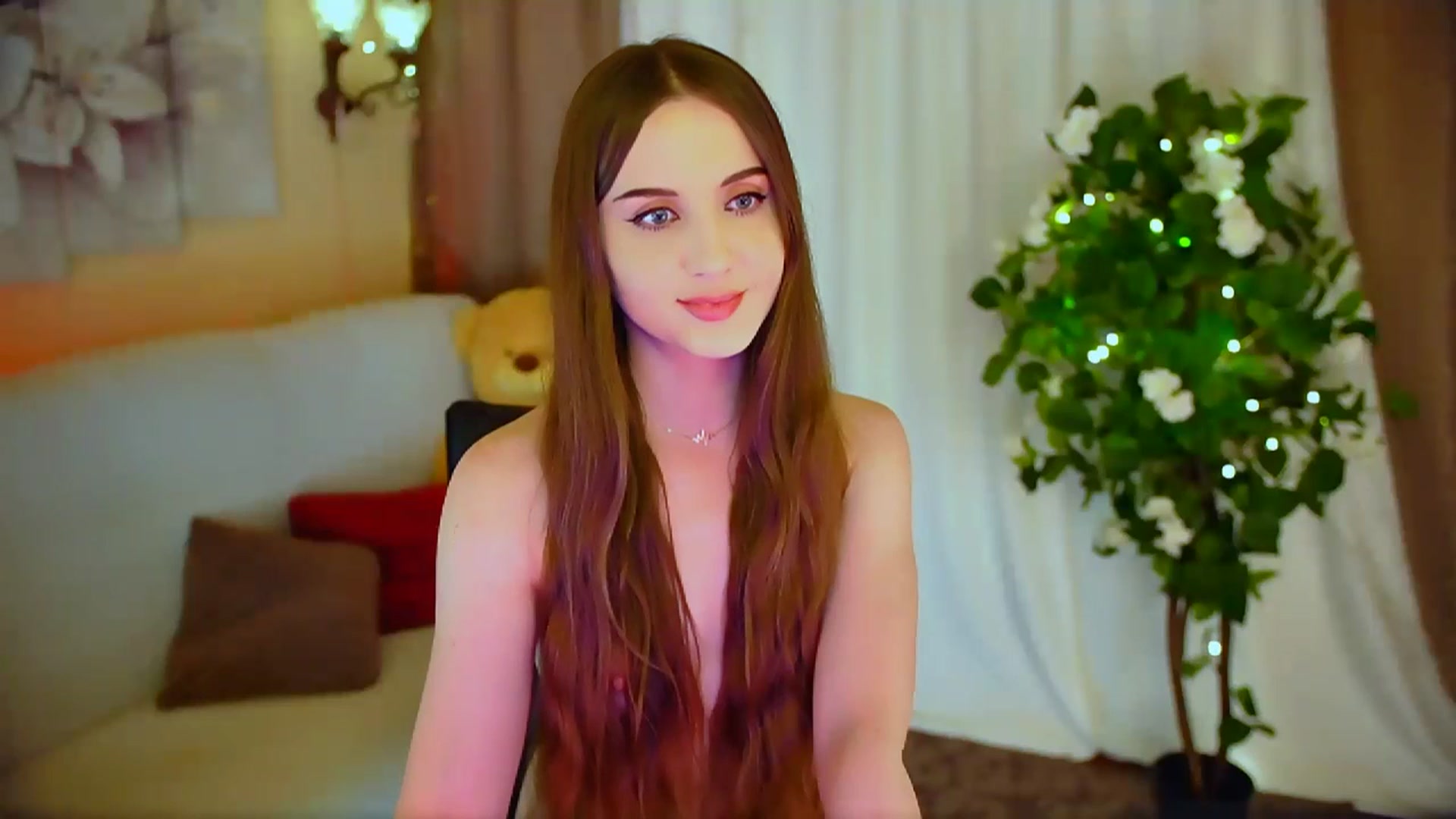 Gallery image thumbnail from Innocent_Soul's myfreecams stream on, 04/16/2024, 16:37 image 5 of 20
