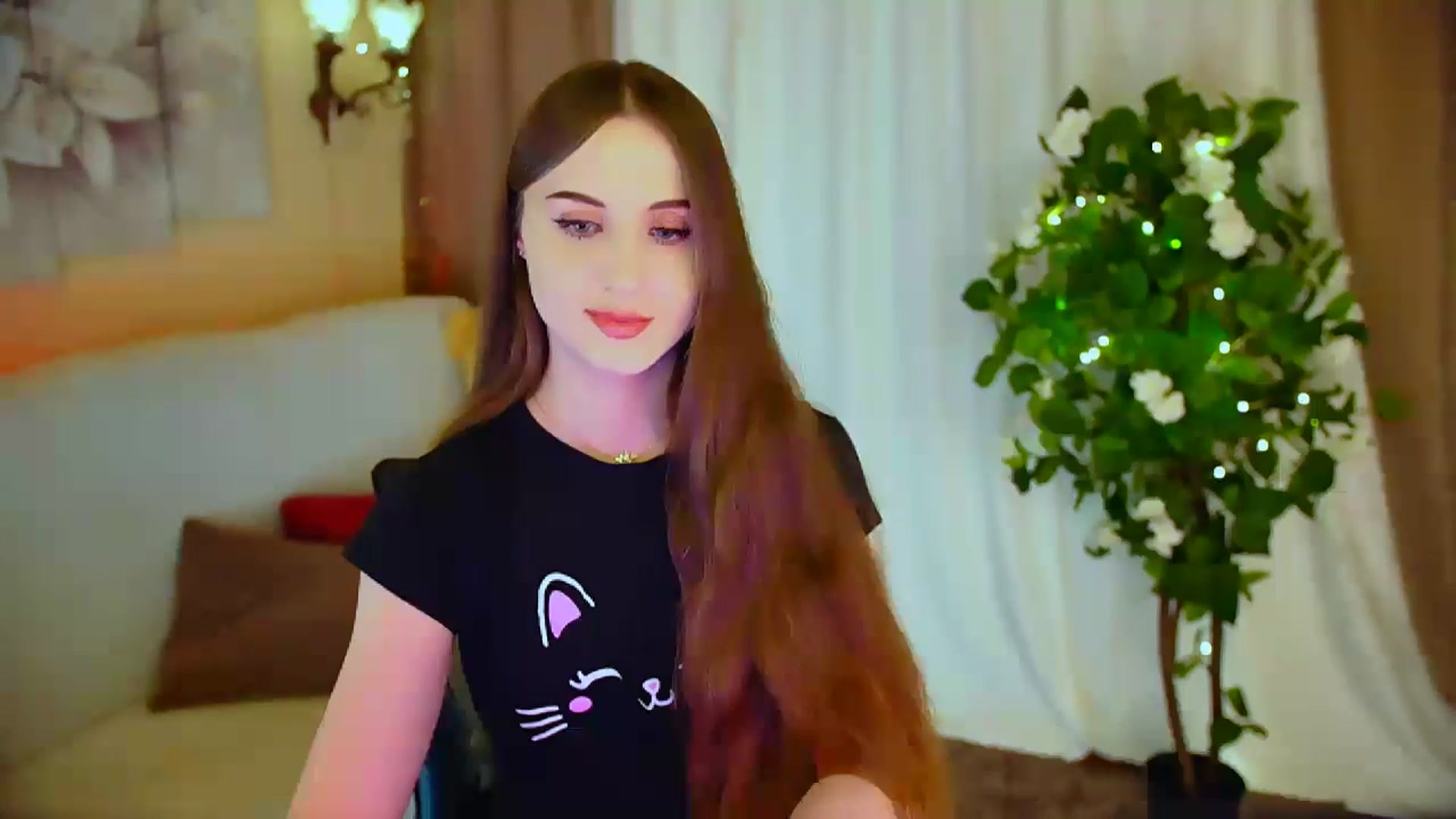 Gallery image thumbnail from Innocent_Soul's myfreecams stream on, 04/16/2024, 17:41 image 17 of 20
