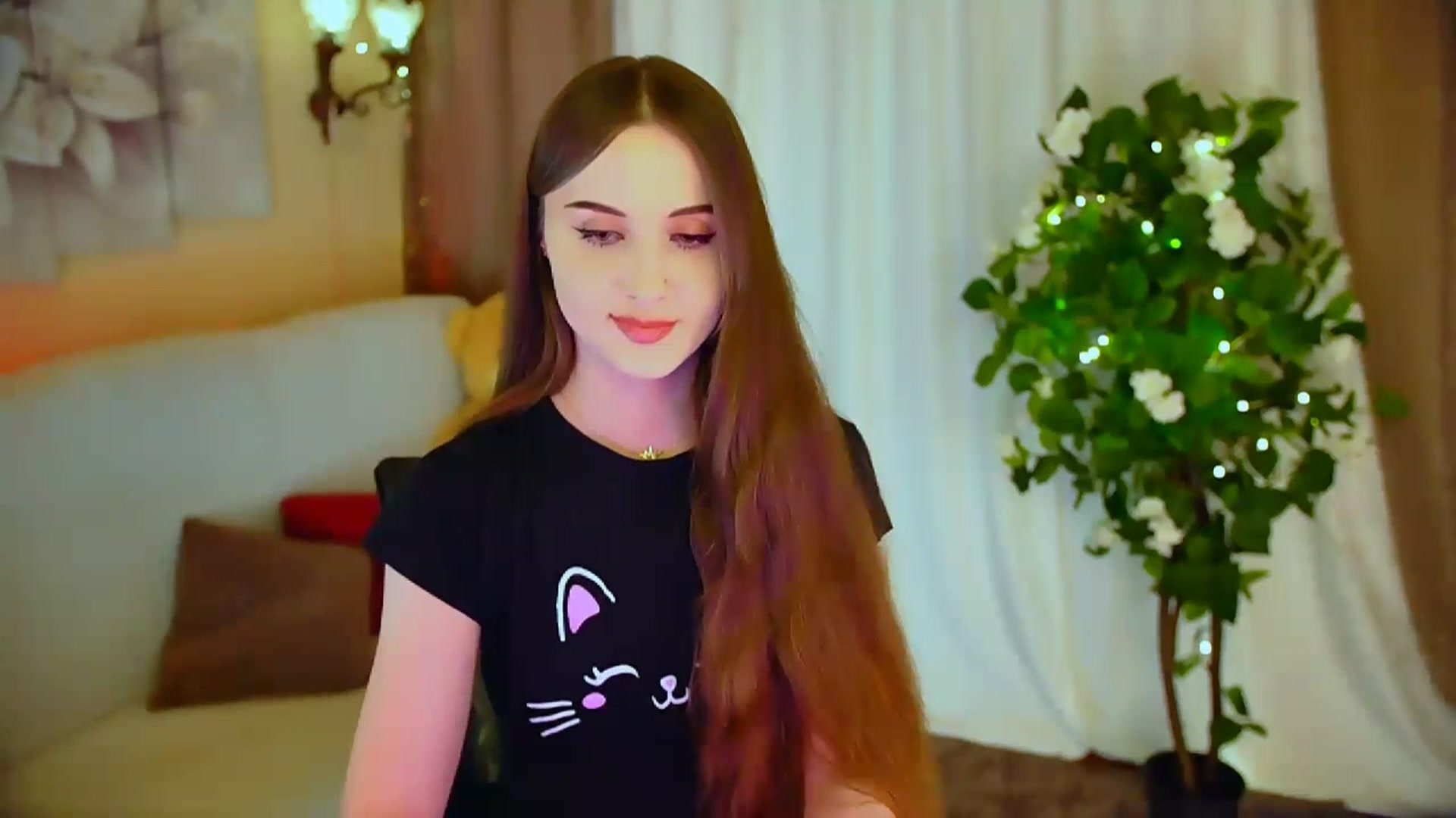 Gallery image thumbnail from Innocent_Soul's myfreecams stream on, 04/16/2024, 17:41 image 15 of 20
