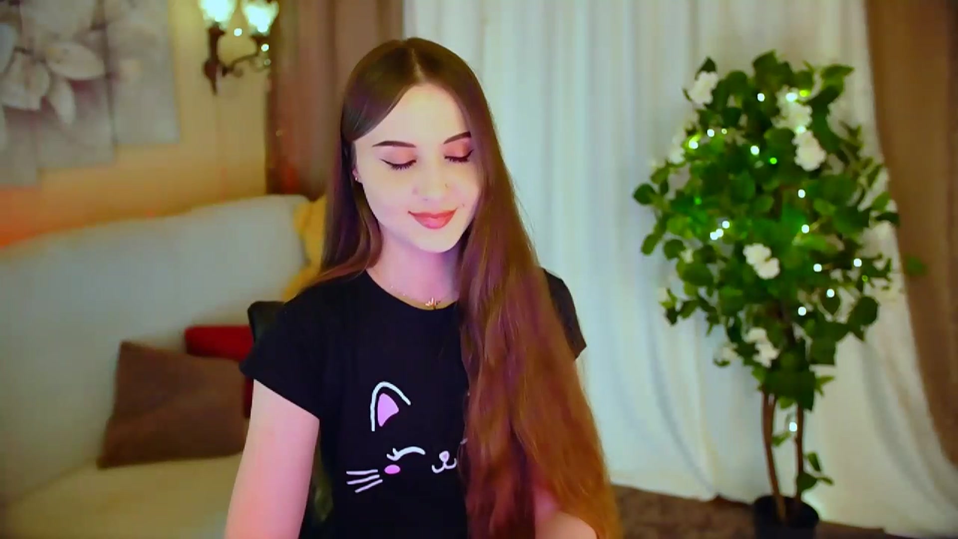 Gallery image thumbnail from Innocent_Soul's myfreecams stream on, 04/16/2024, 17:41 image 13 of 20