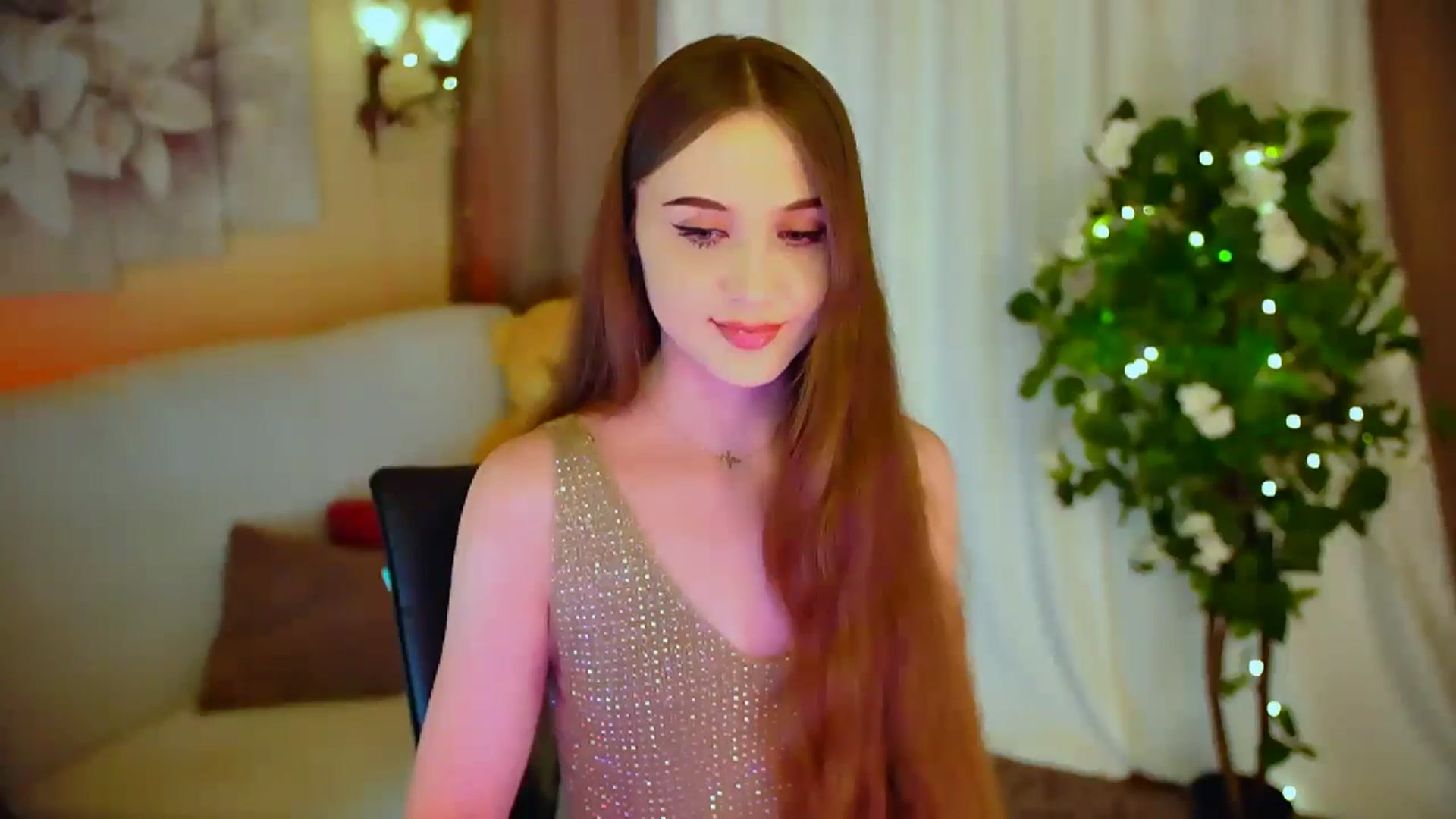 Gallery image thumbnail from Innocent_Soul's myfreecams stream on, 04/17/2024, 18:39 image 10 of 20