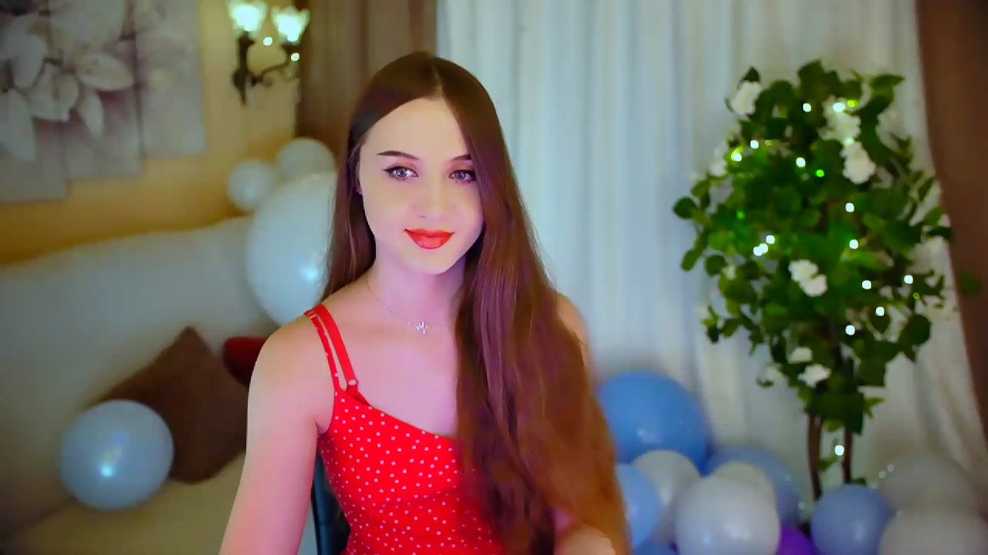 Gallery image thumbnail from Innocent_Soul's myfreecams stream on, 04/25/2024, 14:18 image 14 of 20