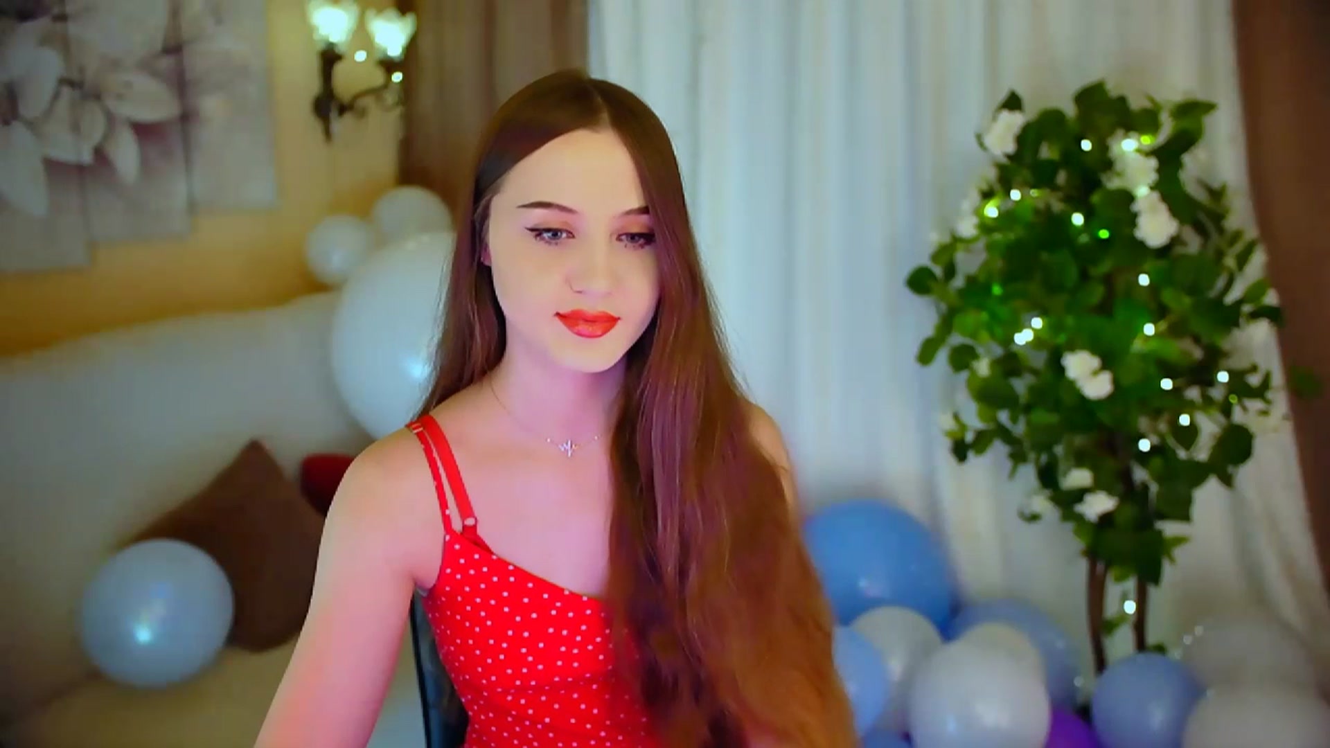 Gallery image thumbnail from Innocent_Soul's myfreecams stream on, 04/25/2024, 14:32 image 5 of 20