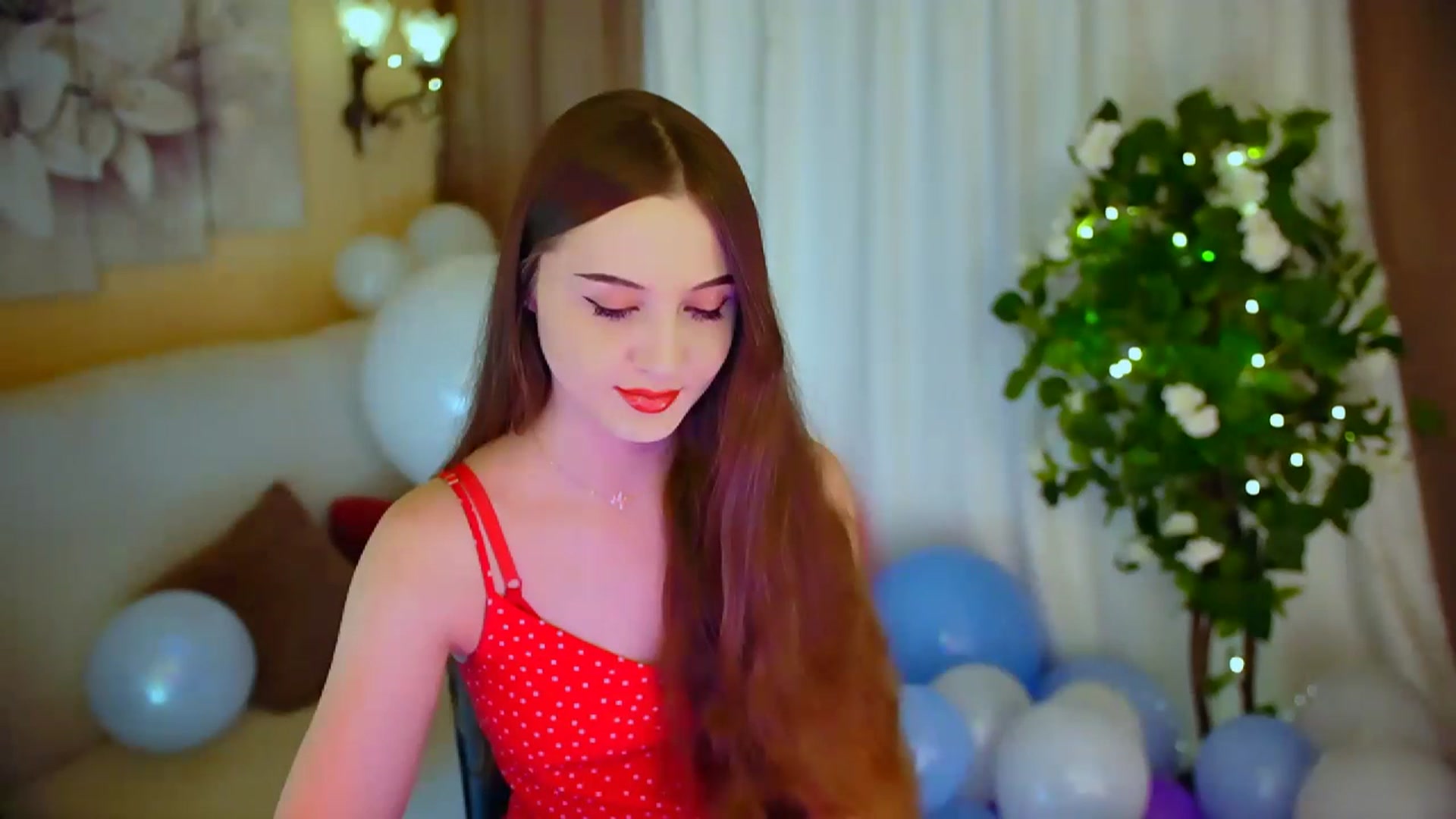 Gallery image thumbnail from Innocent_Soul's myfreecams stream on, 04/25/2024, 14:32 image 11 of 20