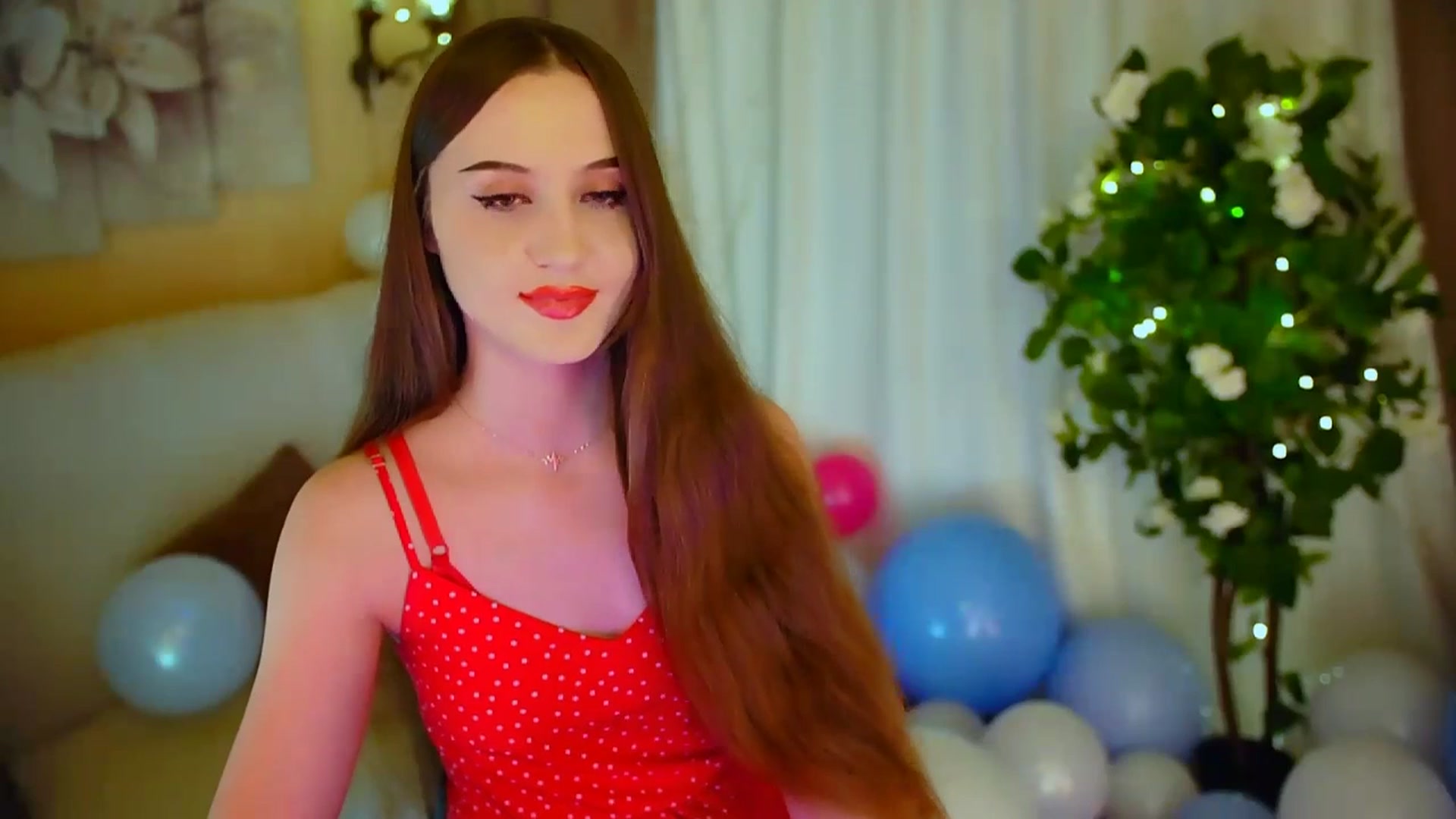 Gallery image thumbnail from Innocent_Soul's myfreecams stream on, 04/25/2024, 18:06 image 18 of 20