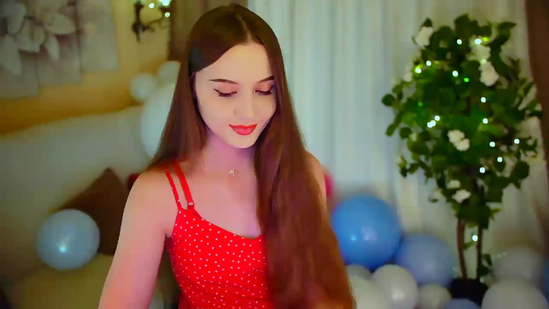 Gallery image thumbnail from Innocent_Soul's myfreecams stream on, 04/25/2024, 18:06 image 2 of 20