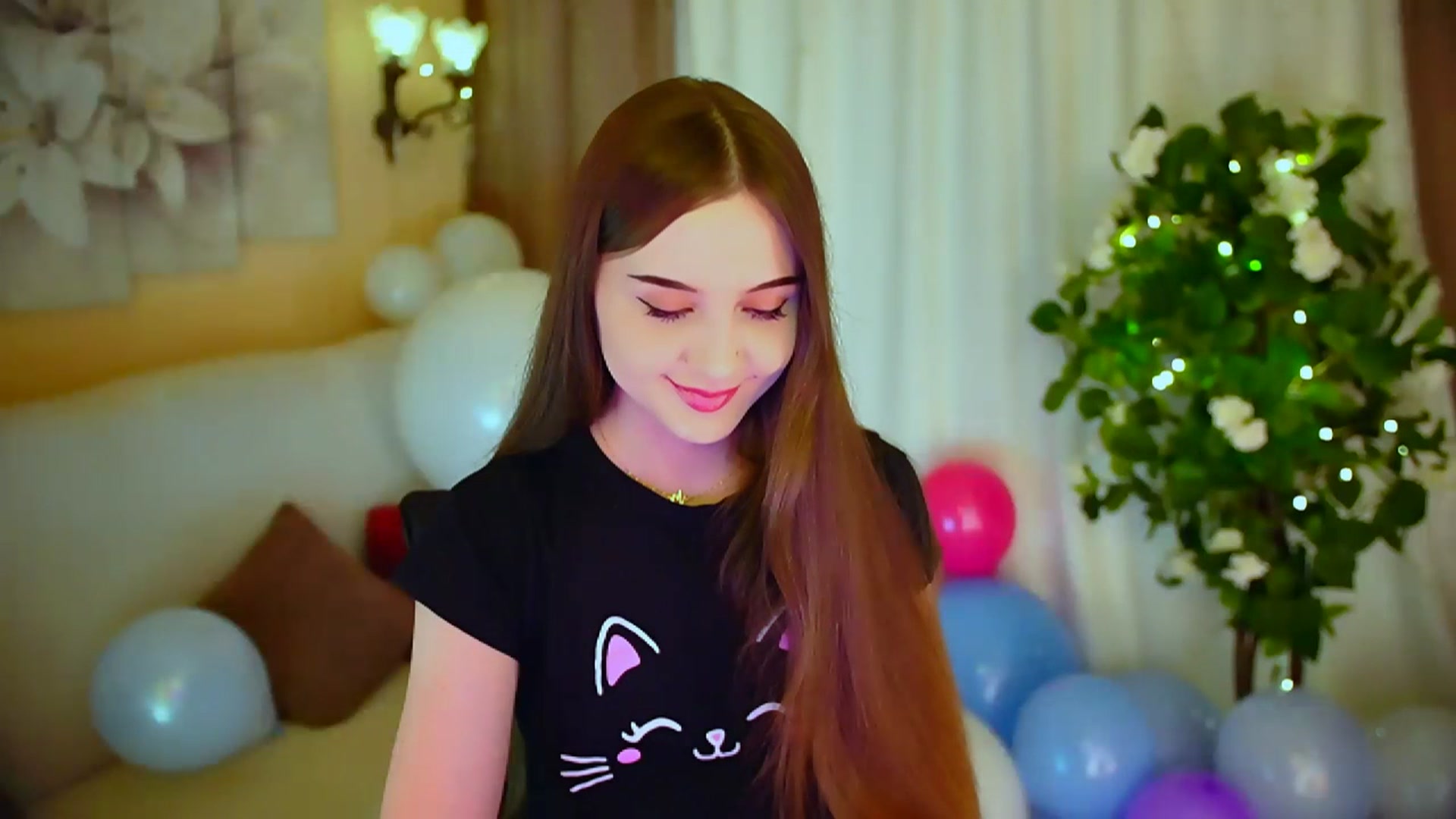 Gallery image thumbnail from Innocent_Soul's myfreecams stream on, 04/28/2024, 17:22 image 10 of 20
