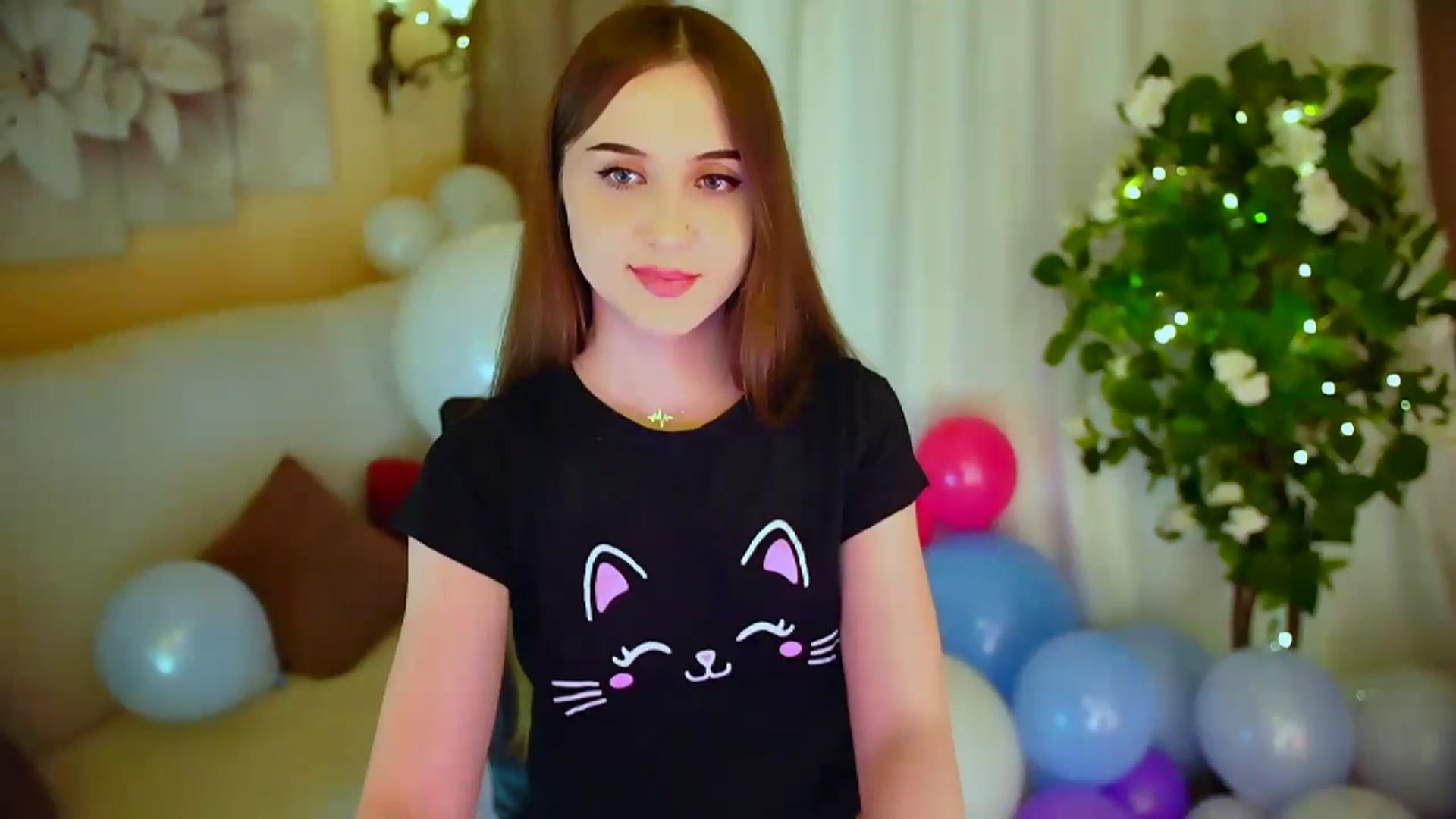 Gallery image thumbnail from Innocent_Soul's myfreecams stream on, 04/28/2024, 17:22 image 17 of 20