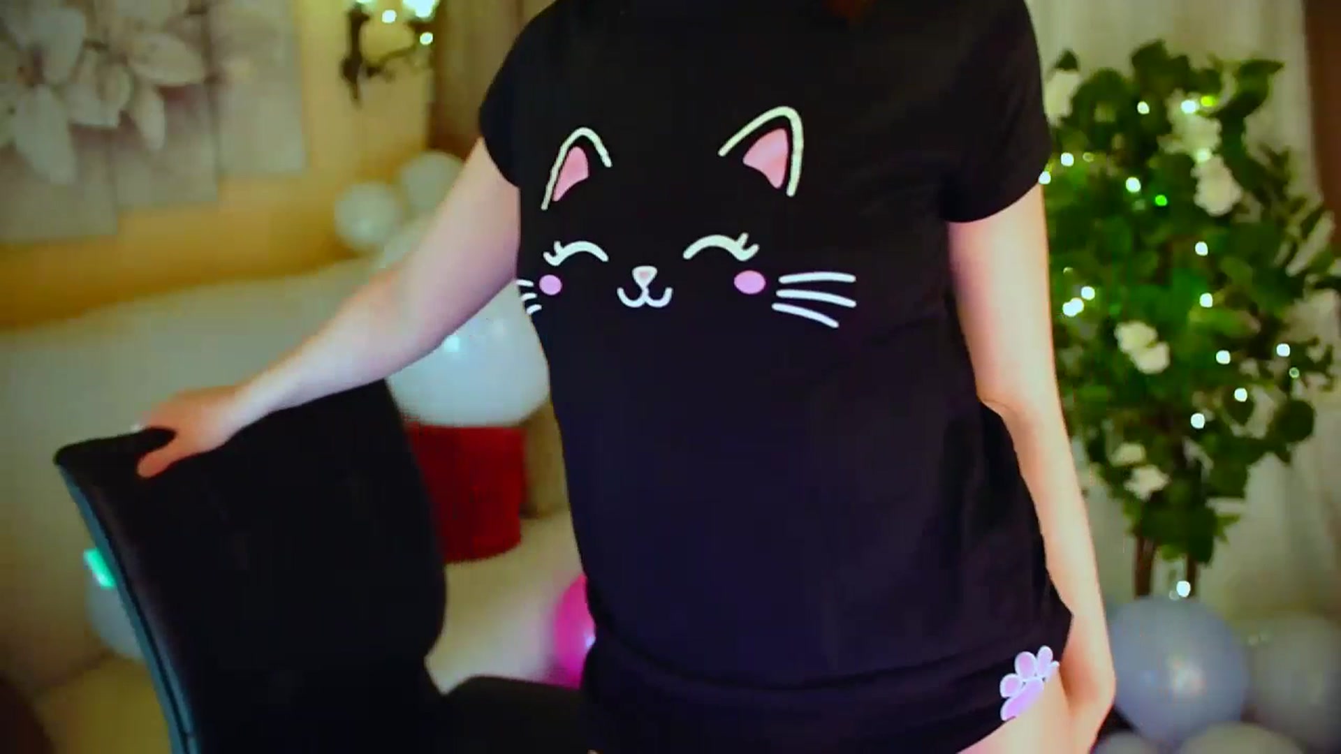 Gallery image thumbnail from Innocent_Soul's myfreecams stream on, 04/28/2024, 17:22 image 19 of 20