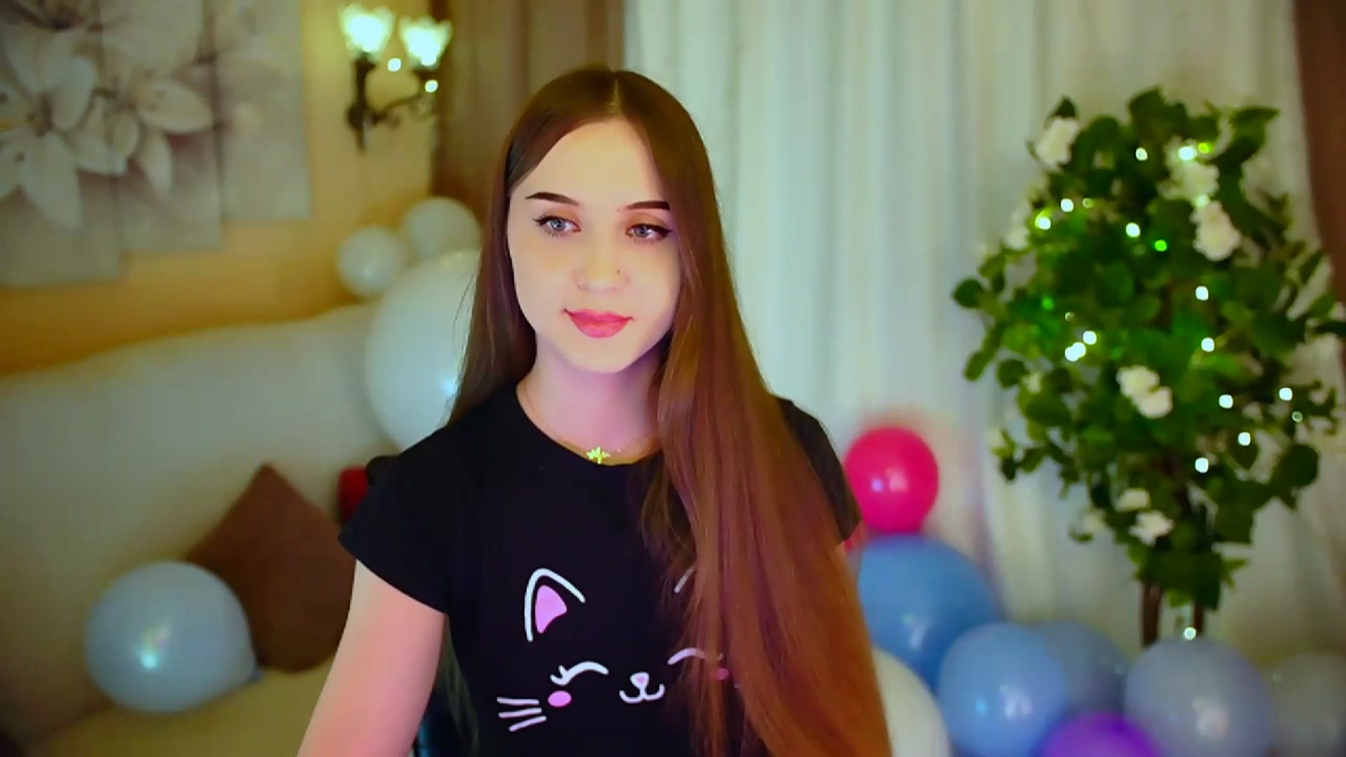 Gallery image thumbnail from Innocent_Soul's myfreecams stream on, 04/28/2024, 17:22 image 9 of 20