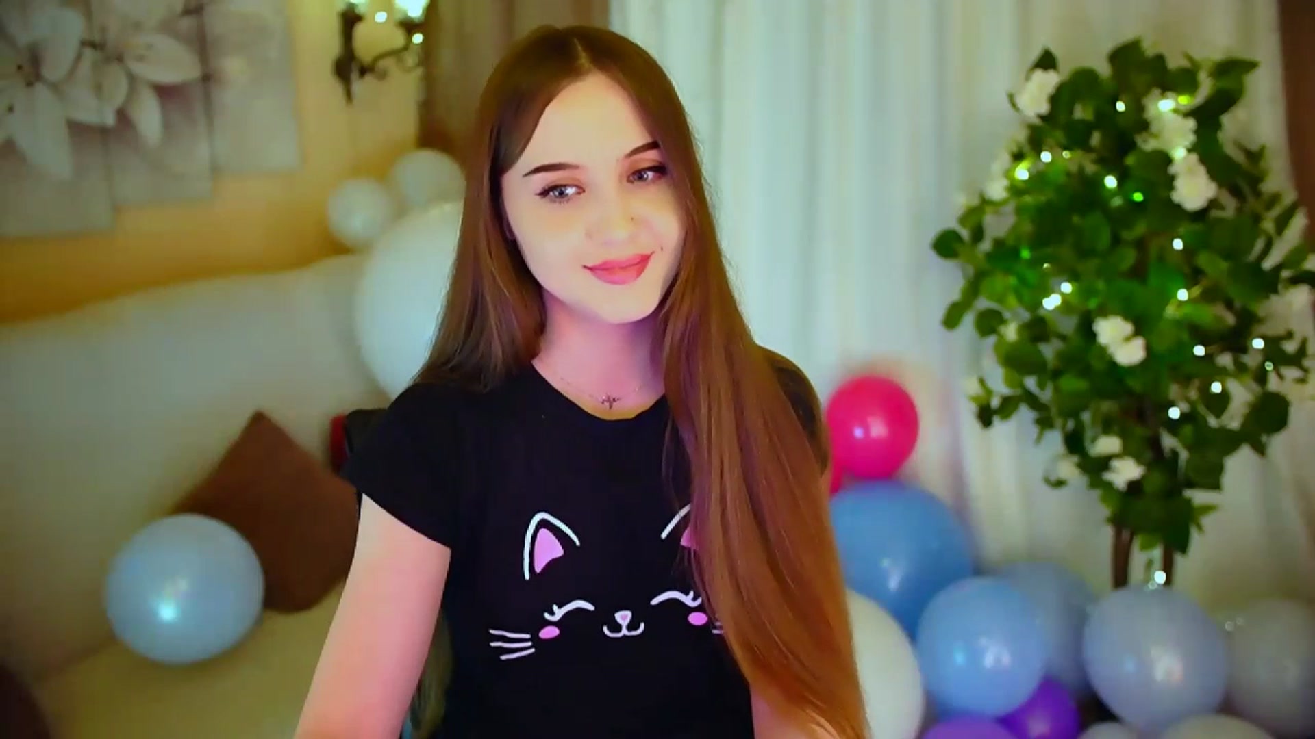 Gallery image thumbnail from Innocent_Soul's myfreecams stream on, 04/28/2024, 18:35 image 6 of 20
