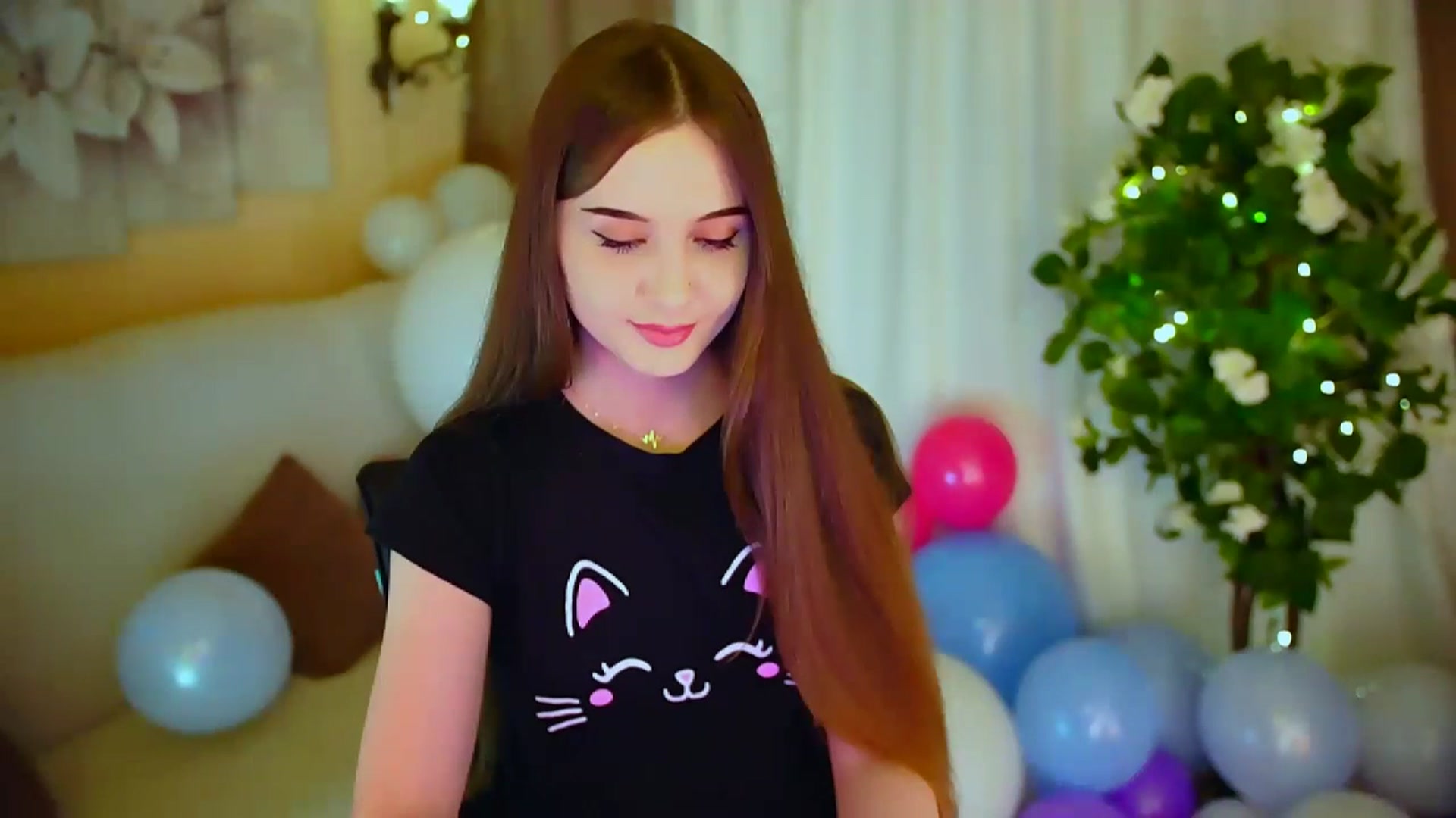 Gallery image thumbnail from Innocent_Soul's myfreecams stream on, 04/28/2024, 18:35 image 19 of 20