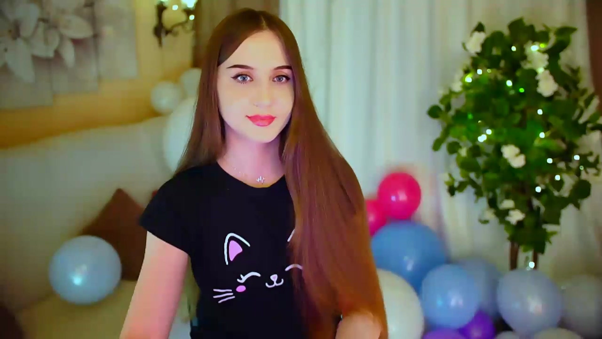 Gallery image thumbnail from Innocent_Soul's myfreecams stream on, 04/28/2024, 19:43 image 3 of 20