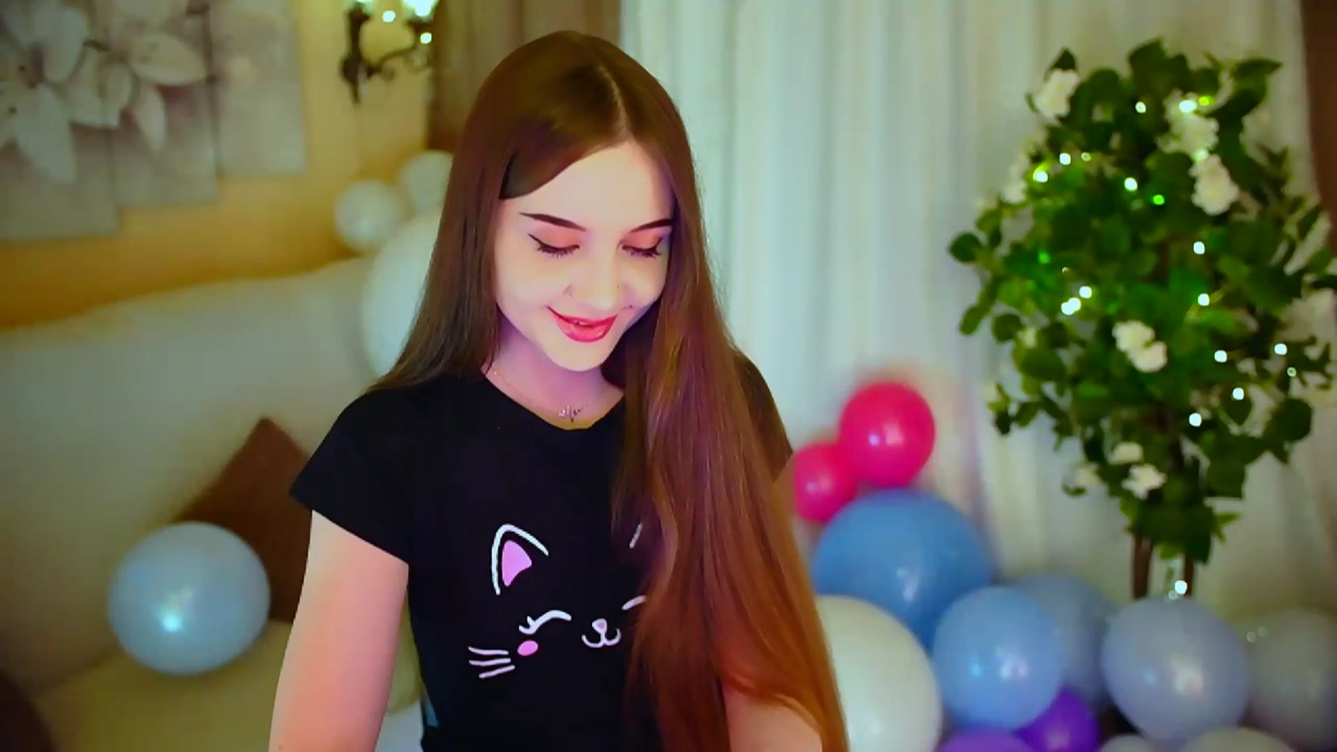 Gallery image thumbnail from Innocent_Soul's myfreecams stream on, 04/28/2024, 19:43 image 17 of 20