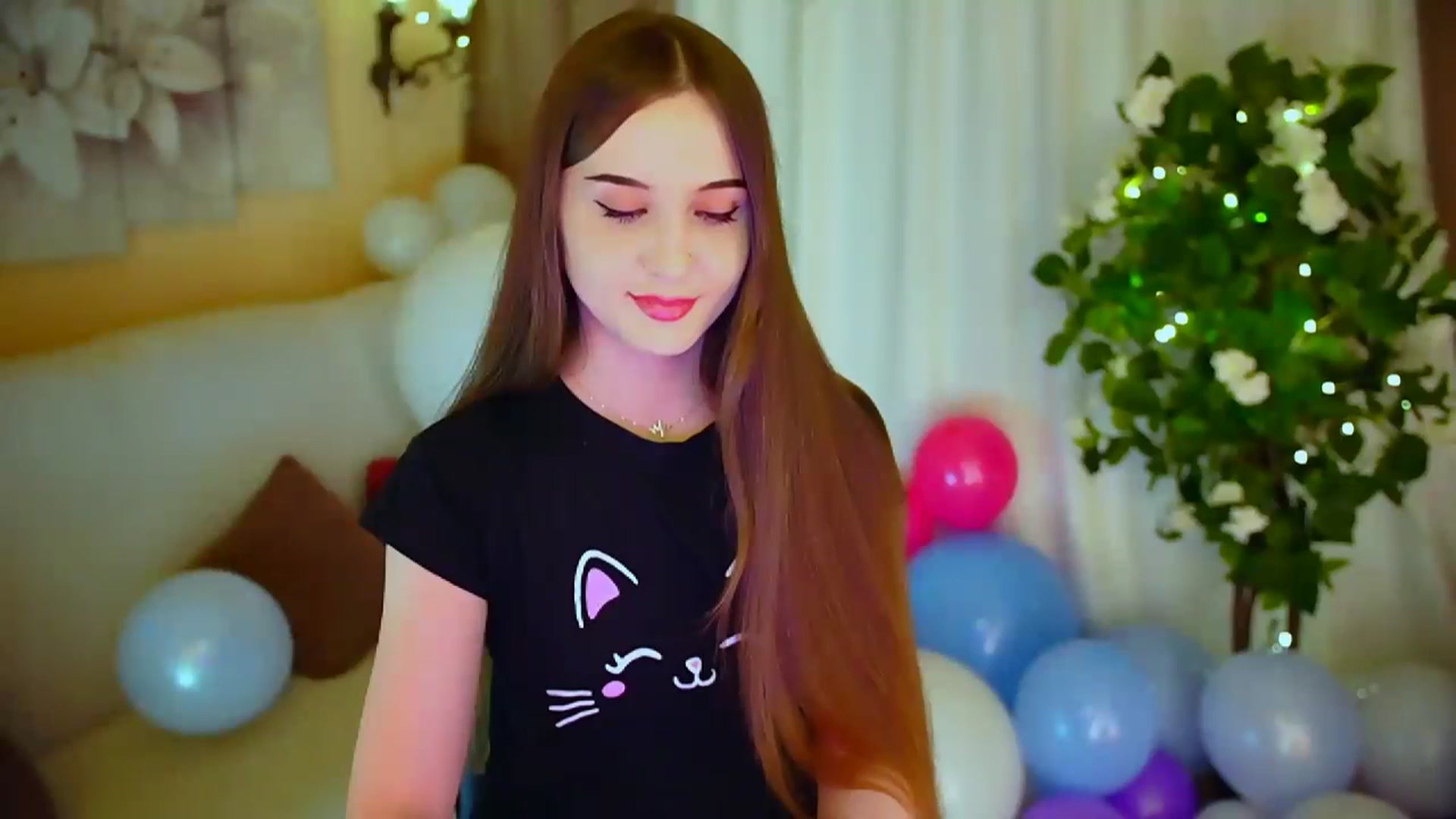 Gallery image thumbnail from Innocent_Soul's myfreecams stream on, 04/28/2024, 20:05 image 5 of 20