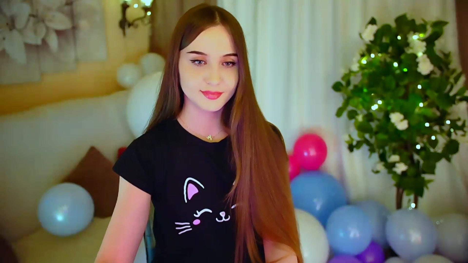 Gallery image thumbnail from Innocent_Soul's myfreecams stream on, 04/28/2024, 20:05 image 10 of 20