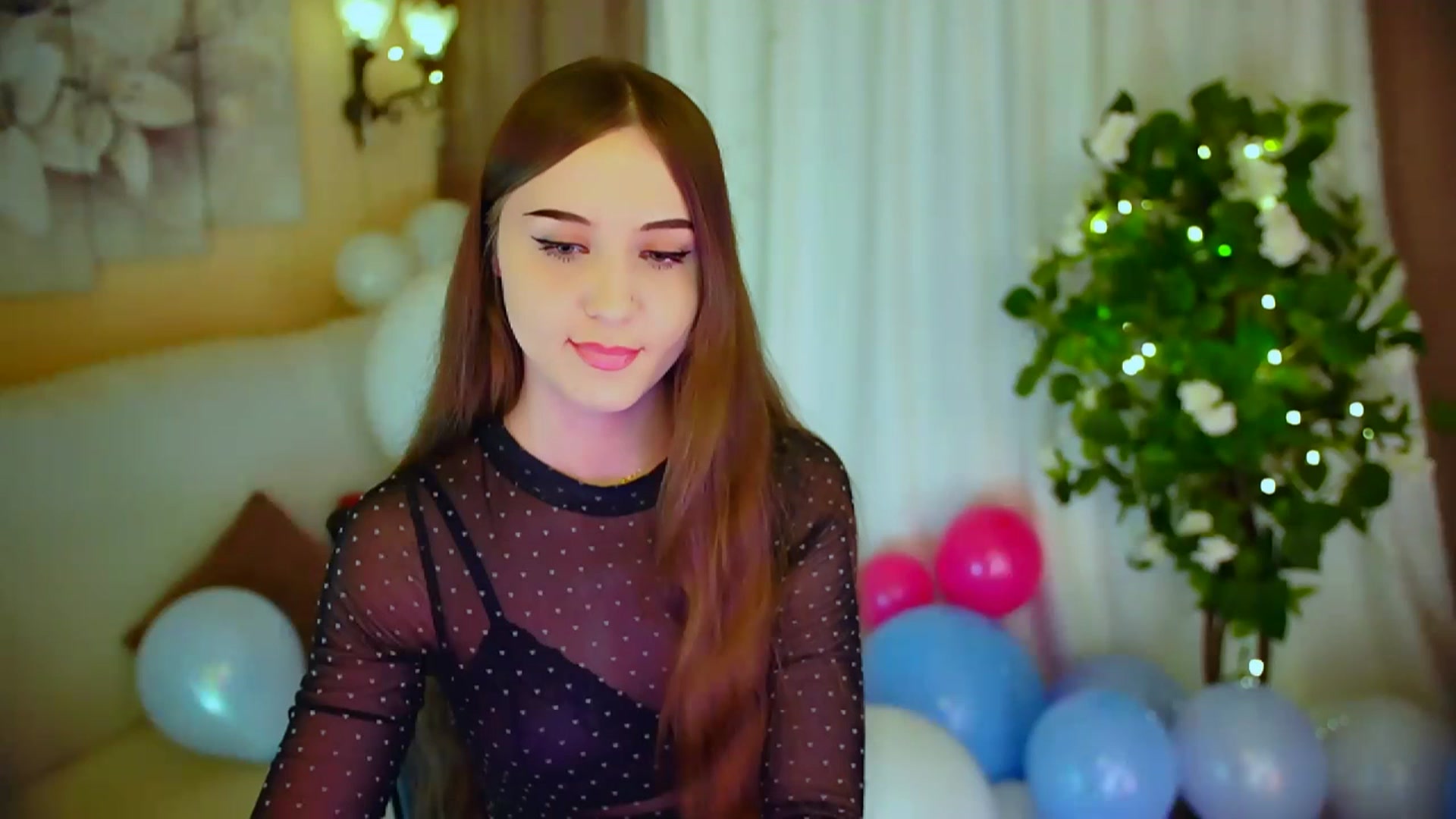 Gallery image thumbnail from Innocent_Soul's myfreecams stream on, 04/29/2024, 14:13 image 11 of 20