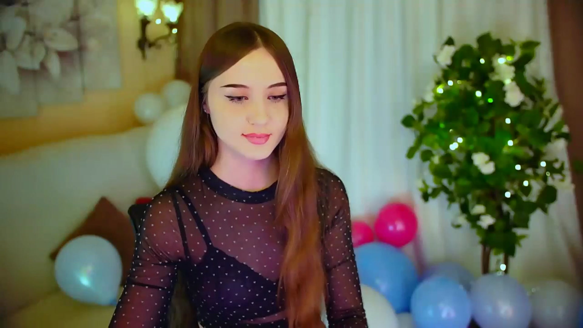 Gallery image thumbnail from Innocent_Soul's myfreecams stream on, 04/29/2024, 14:13 image 14 of 20