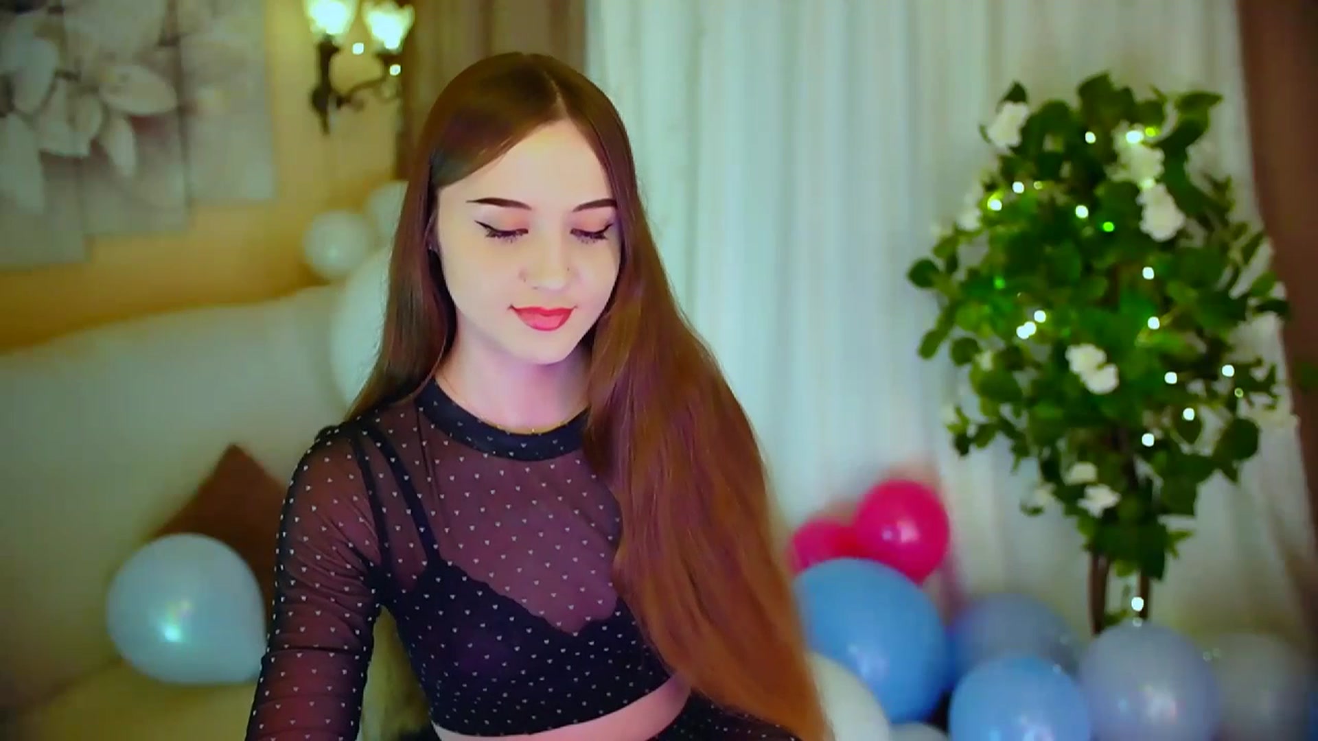 Gallery image thumbnail from Innocent_Soul's myfreecams stream on, 04/29/2024, 17:06 image 16 of 20