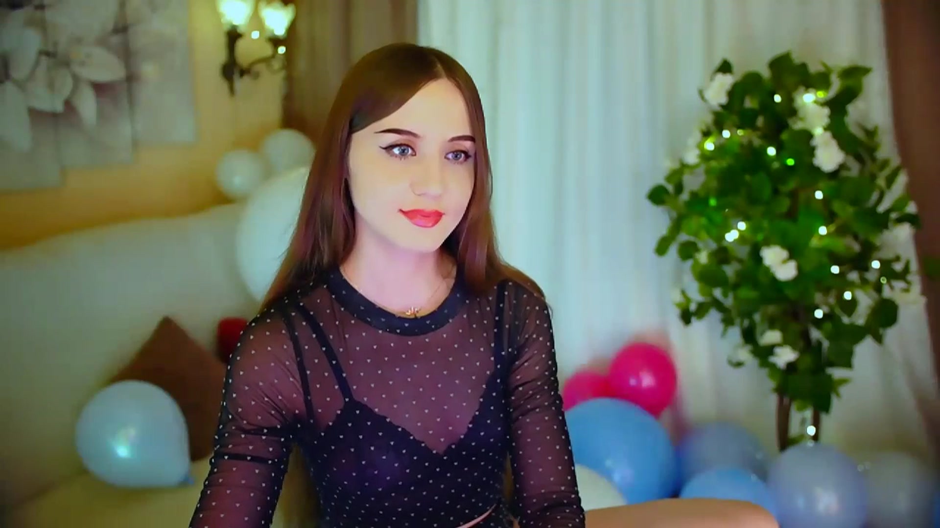 Gallery image thumbnail from Innocent_Soul's myfreecams stream on, 04/29/2024, 19:02 image 18 of 20