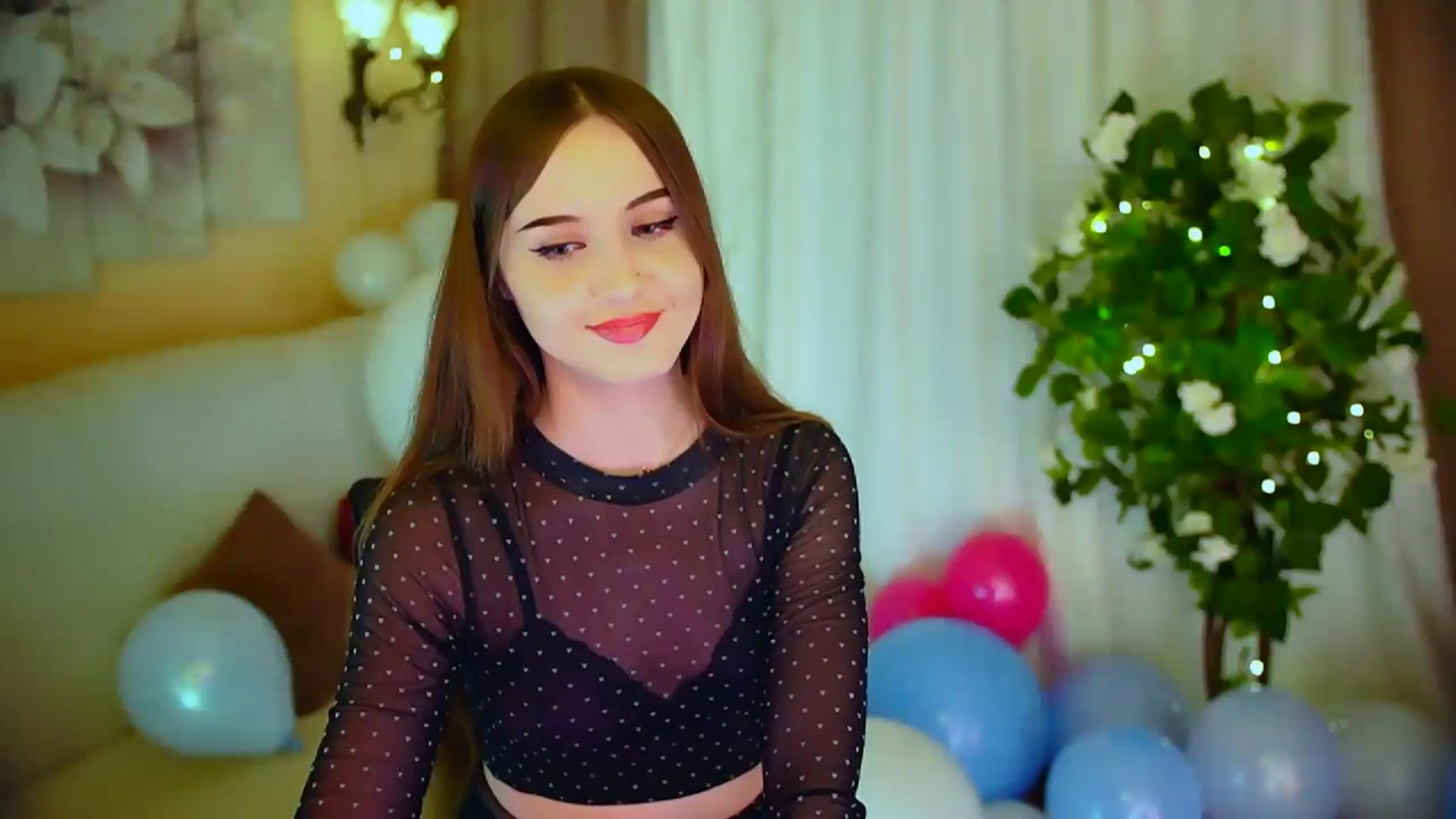 Gallery image thumbnail from Innocent_Soul's myfreecams stream on, 04/29/2024, 20:05 image 20 of 20