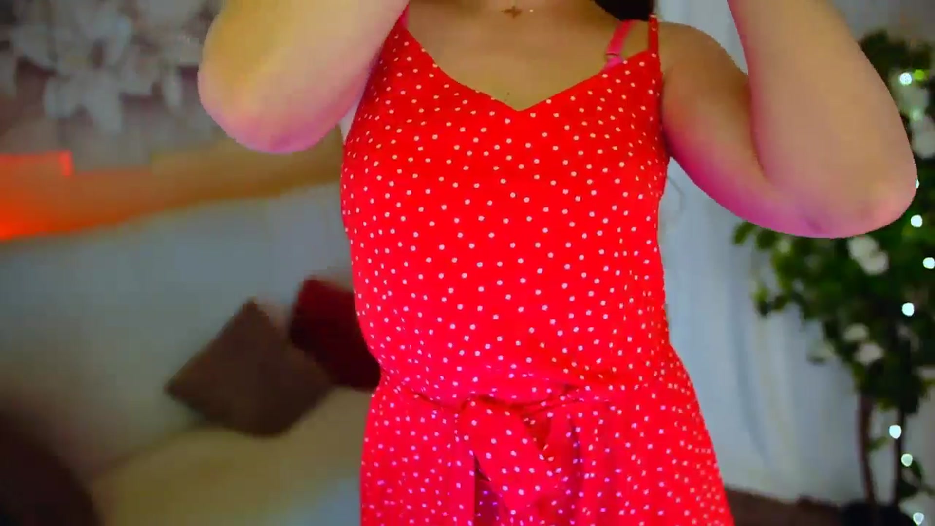 Gallery image thumbnail from Innocent_Soul's myfreecams stream on, 05/15/2024, 14:34 image 19 of 20