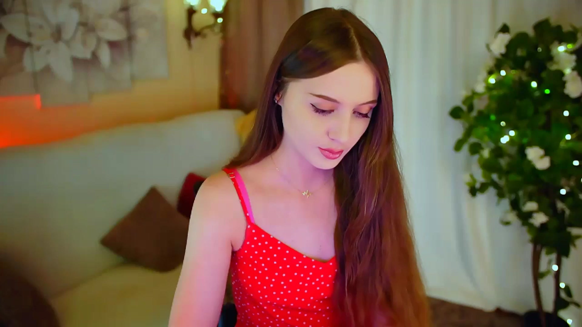 Gallery image thumbnail from Innocent_Soul's myfreecams stream on, 05/15/2024, 15:01 image 8 of 20