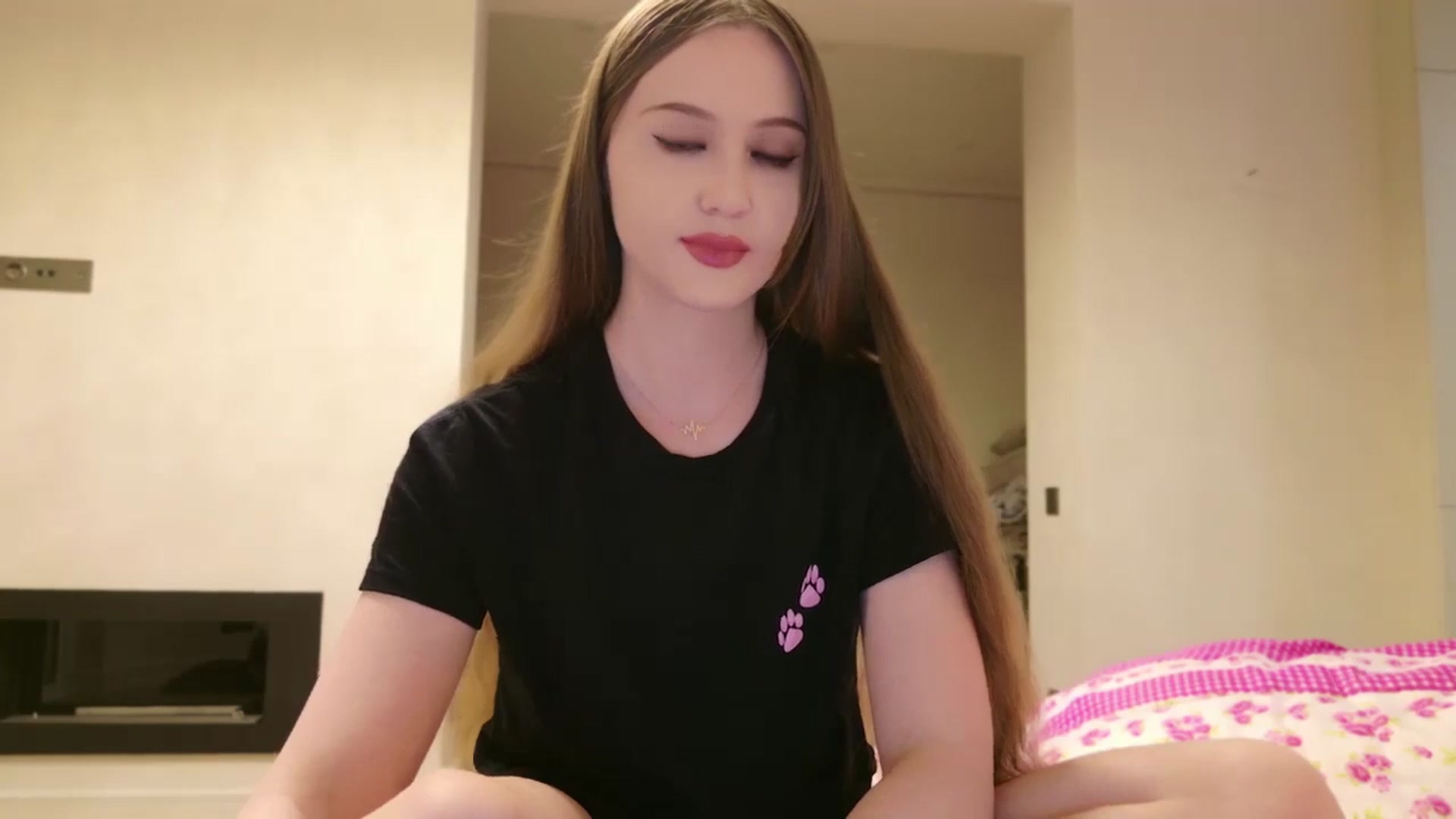 Gallery image thumbnail from Innocent_Soul's myfreecams stream on, 05/15/2024, 19:52 image 20 of 20
