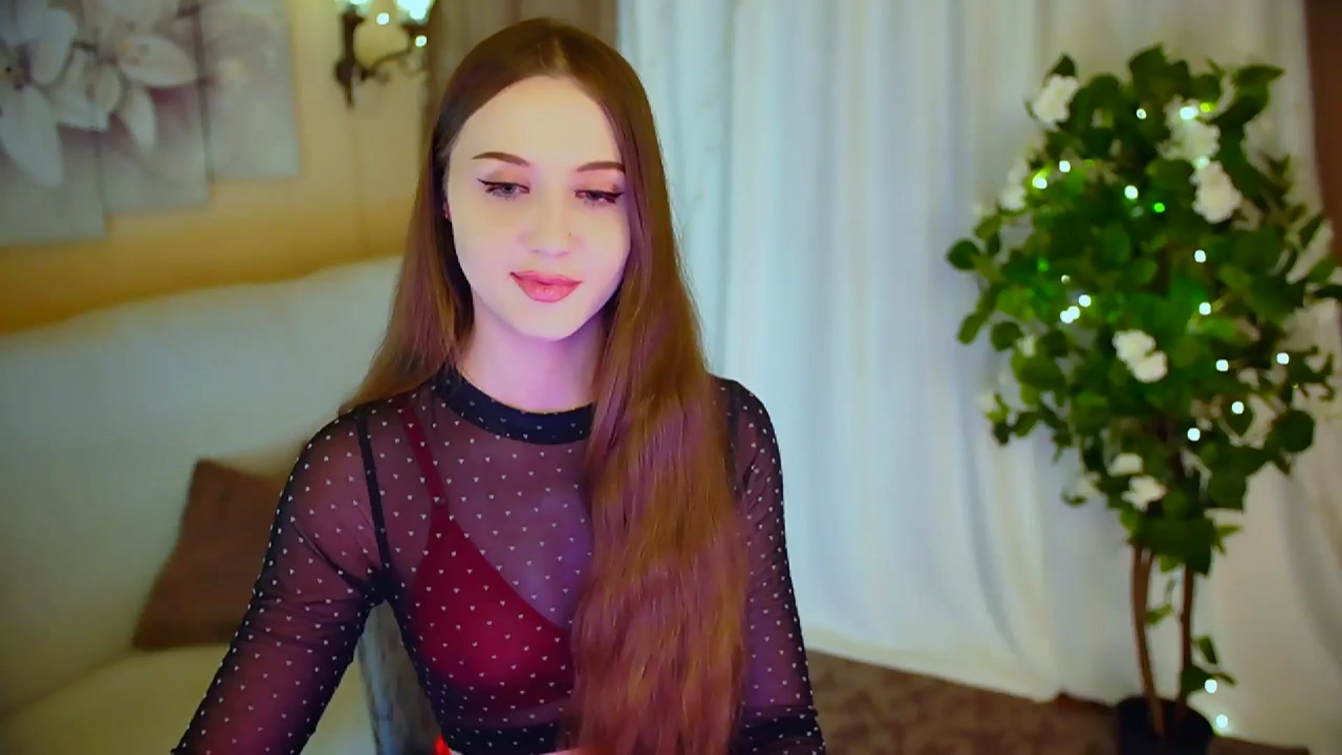 Gallery image thumbnail from Innocent_Soul's myfreecams stream on, 05/17/2024, 18:32 image 12 of 20