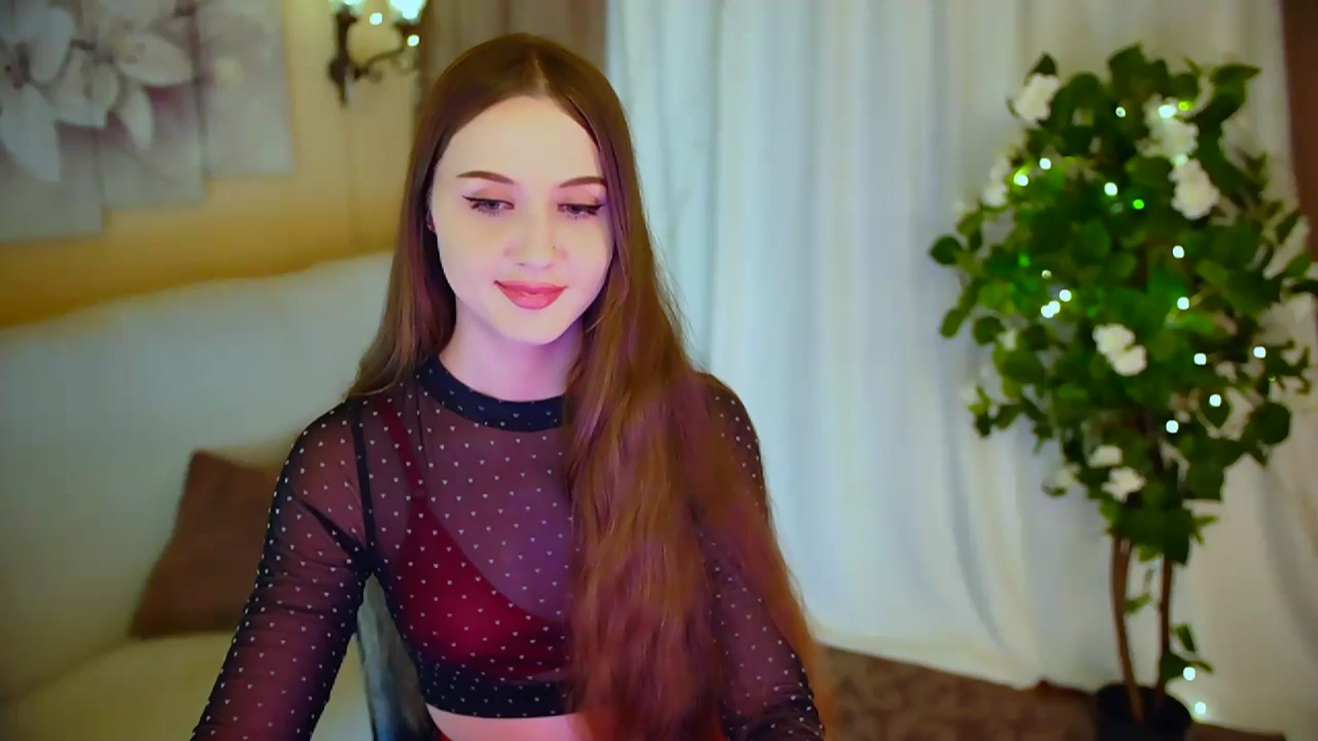 Gallery image thumbnail from Innocent_Soul's myfreecams stream on, 05/17/2024, 19:34 image 4 of 20