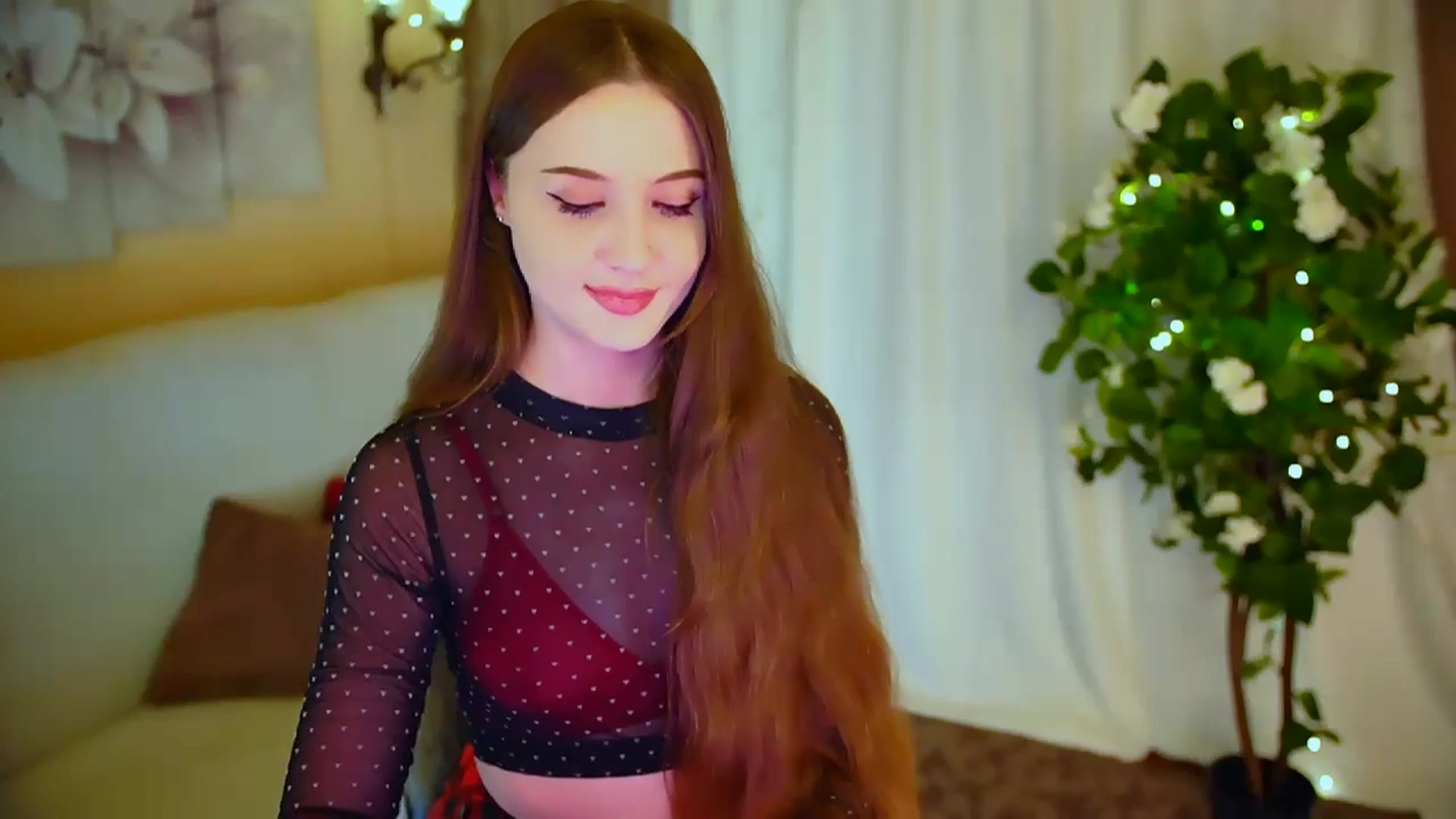 Gallery image thumbnail from Innocent_Soul's myfreecams stream on, 05/17/2024, 21:04 image 7 of 20